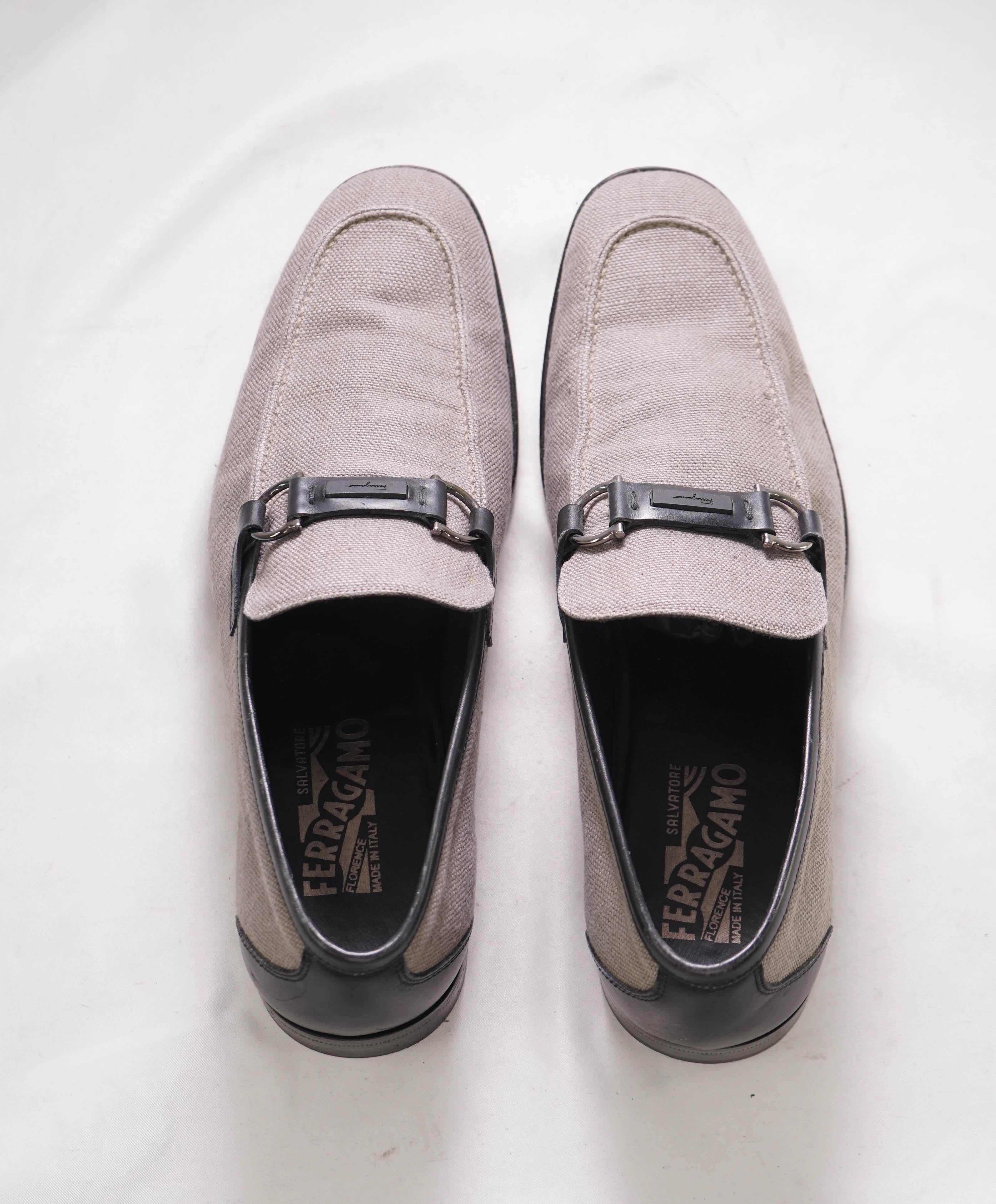 $850 SALVATORE FERRAGAMO - Neutral / Brown Linen Gancini Round Toe Loafer - 10.5 D US