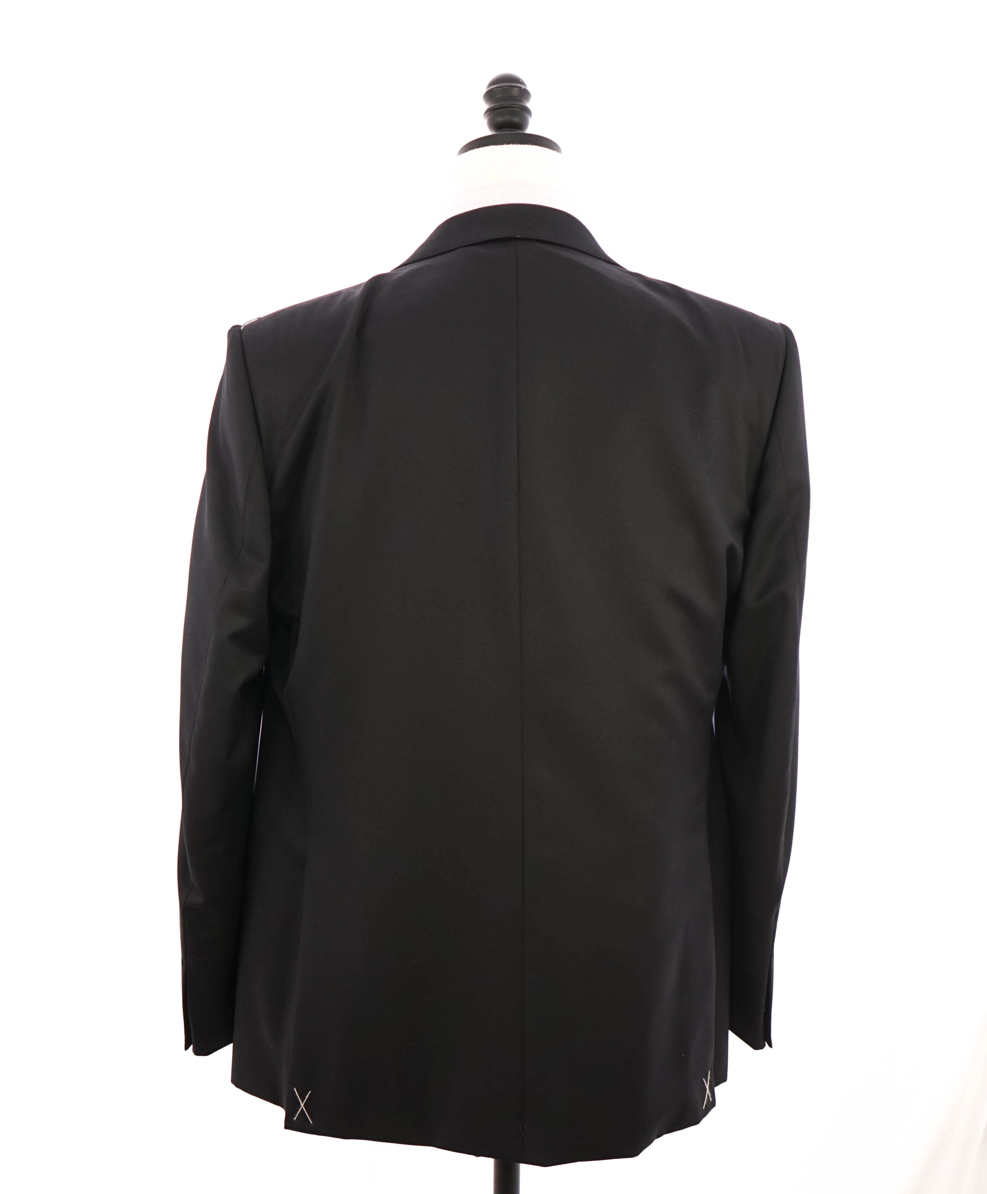$3,995 ERMENEGILDO ZEGNA - PEAK LAPEL Black Wool Tuxedo- 42R