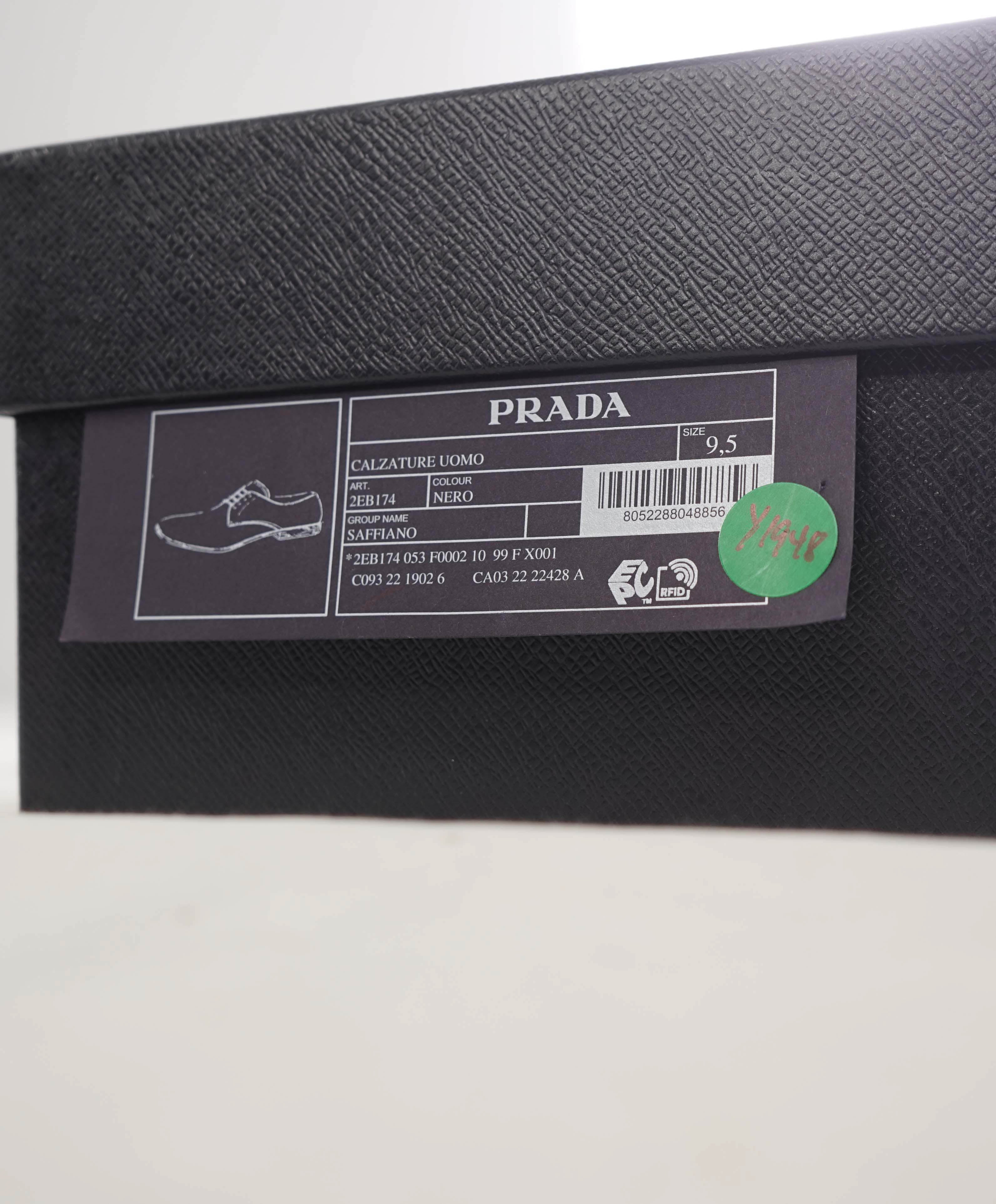 $950 PRADA - Black Saffiano Leather Derby / Oxfords - 10.5US (9.5 Prada)