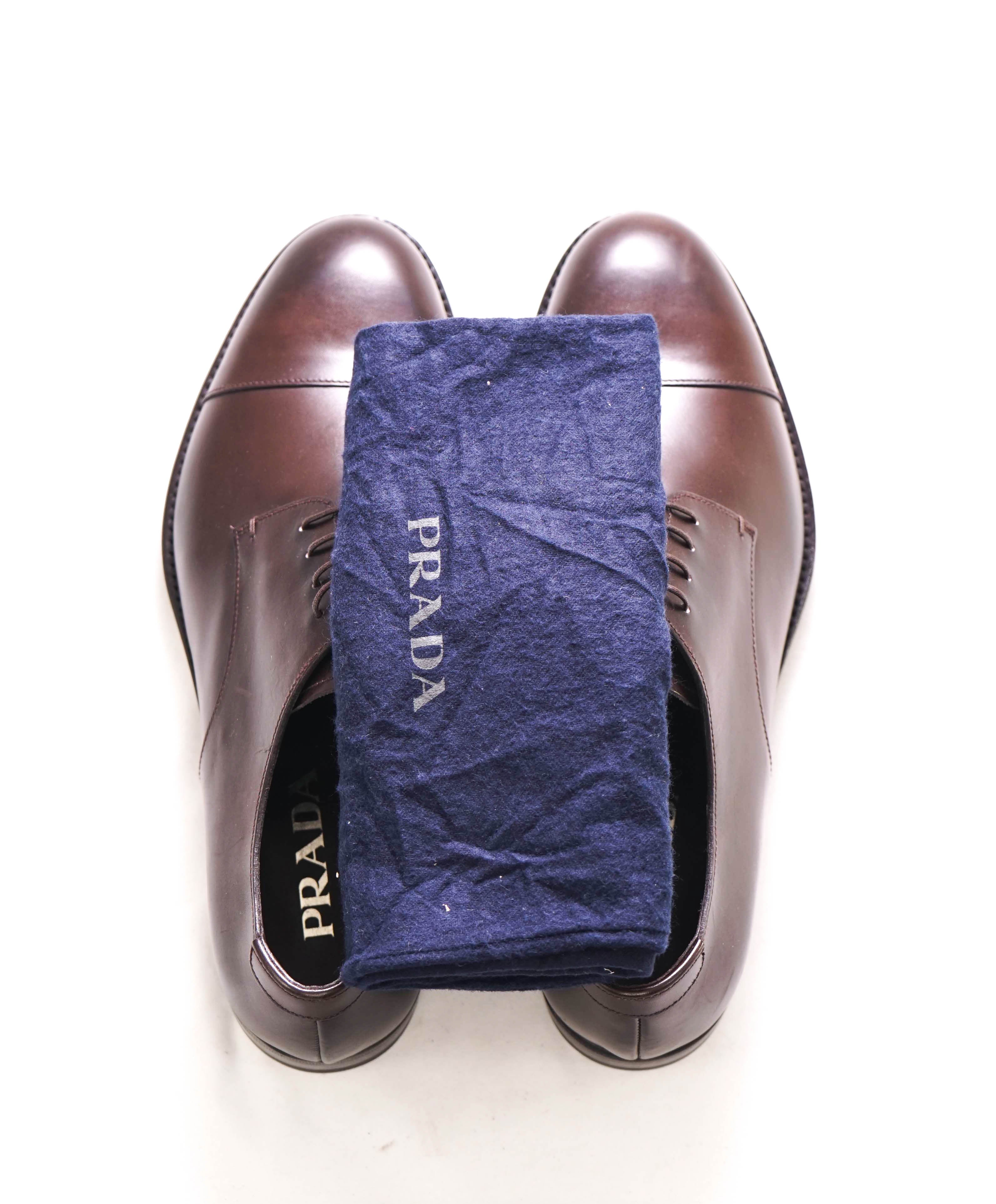 $980 PRADA - Brown Brushed Leather Cap Toe Oxfords W Logo - 9.5 US (8.5 Prada)