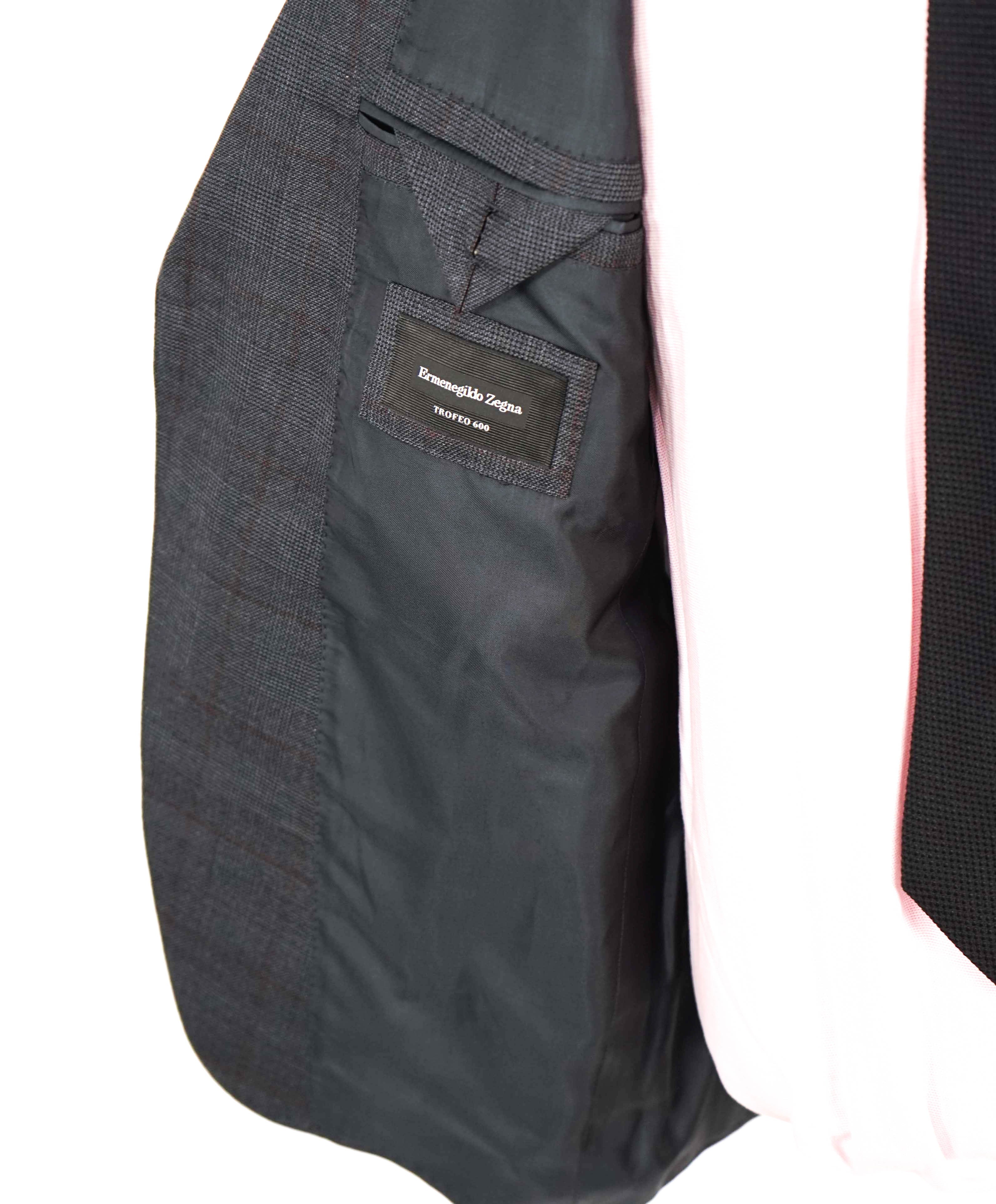 $3,995 ERMENEGILDO ZEGNA -"TROFEO 600" Prince of Wales Check Gray/Red Suit - 40S