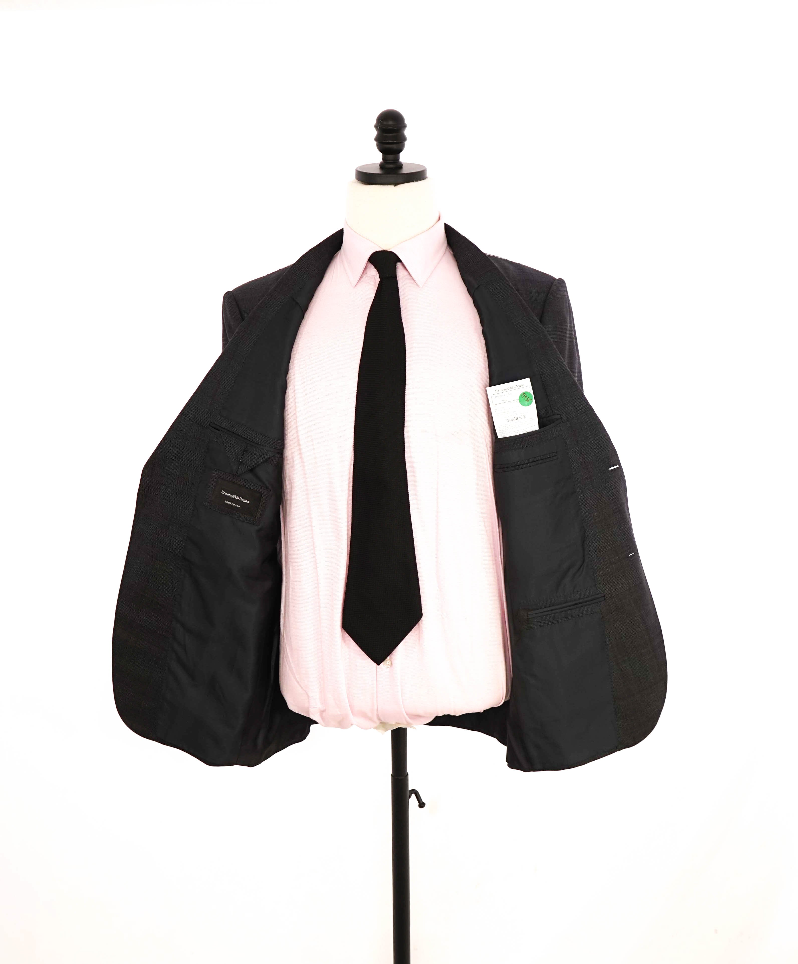 $3,995 ERMENEGILDO ZEGNA -"TROFEO 600" Prince of Wales Check Gray/Red Suit - 40S