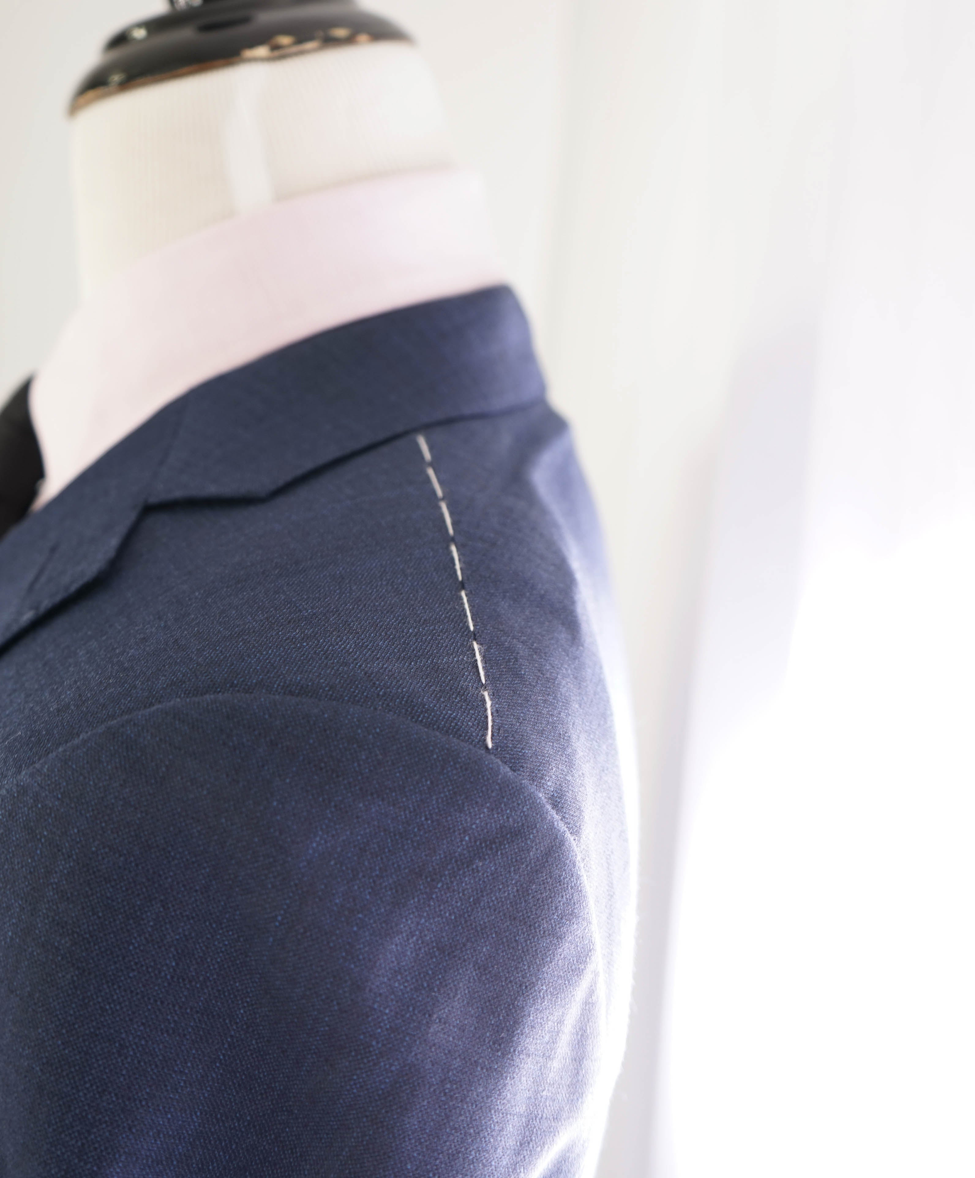 $3,295 ERMENEGILDO ZEGNA -“ACHILLFARM" SILK BLUE Subtle Check Blazer - 40R