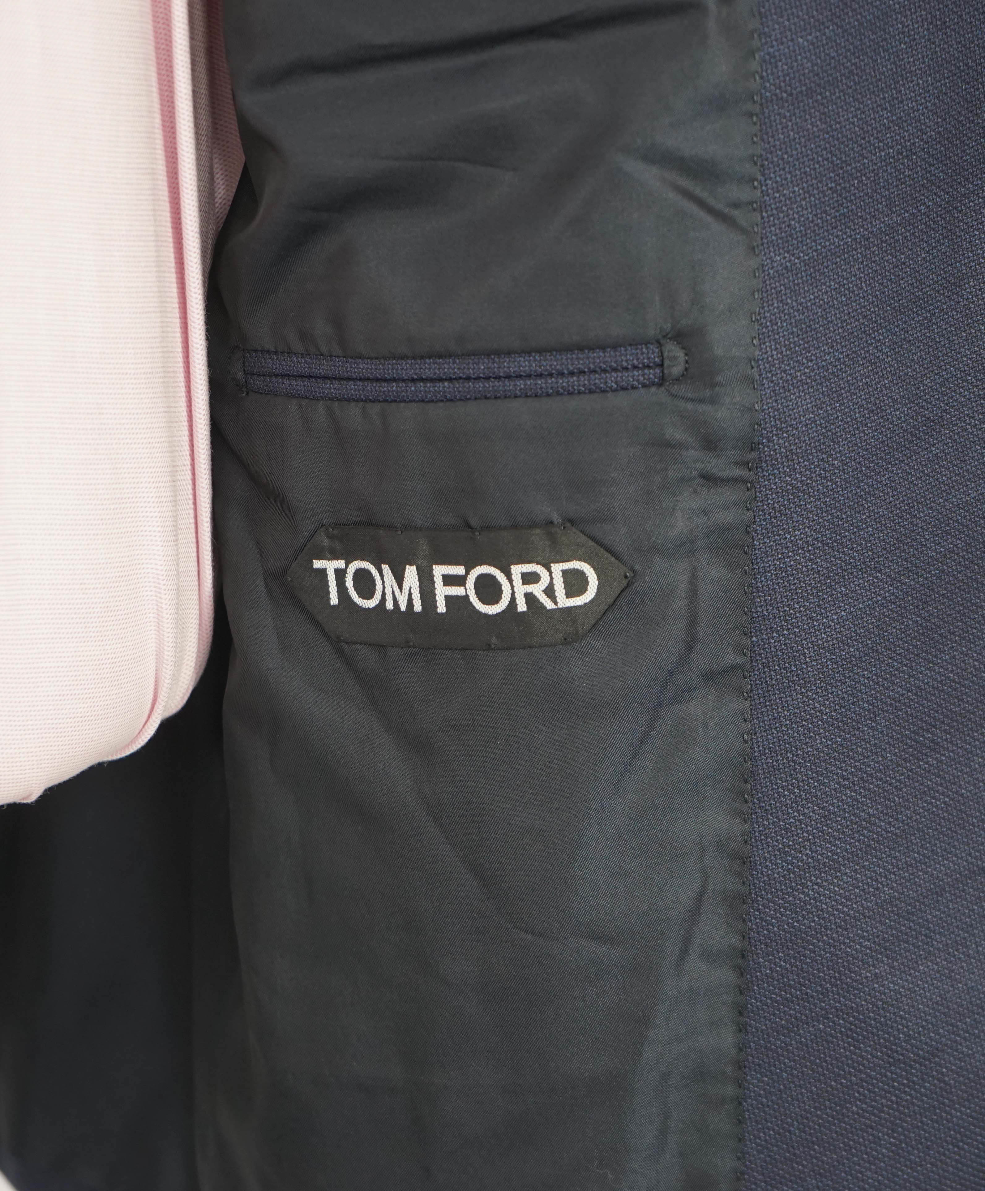 $6,990 TOM FORD - 2-Piece PEAK LAPEL "O' CONNOR" Navy Blue Side Tab Suit - 46R (56EU)