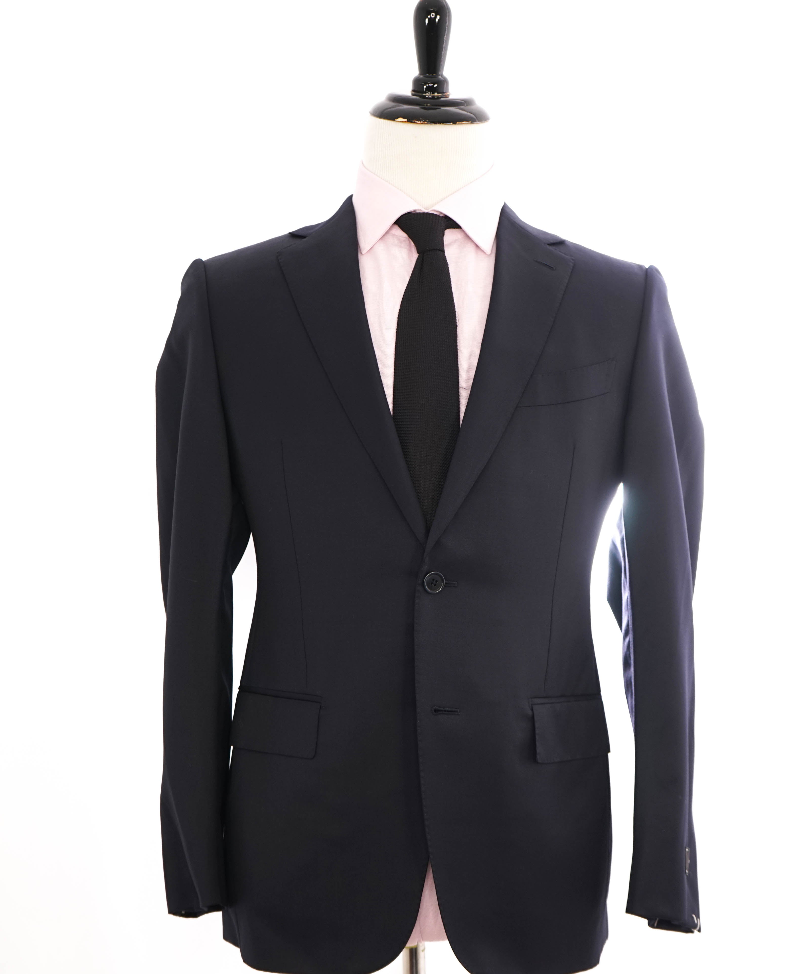$2,695 ERMENEGILDO ZEGNA -"Micronsphere" NAVY Blazer - 38S