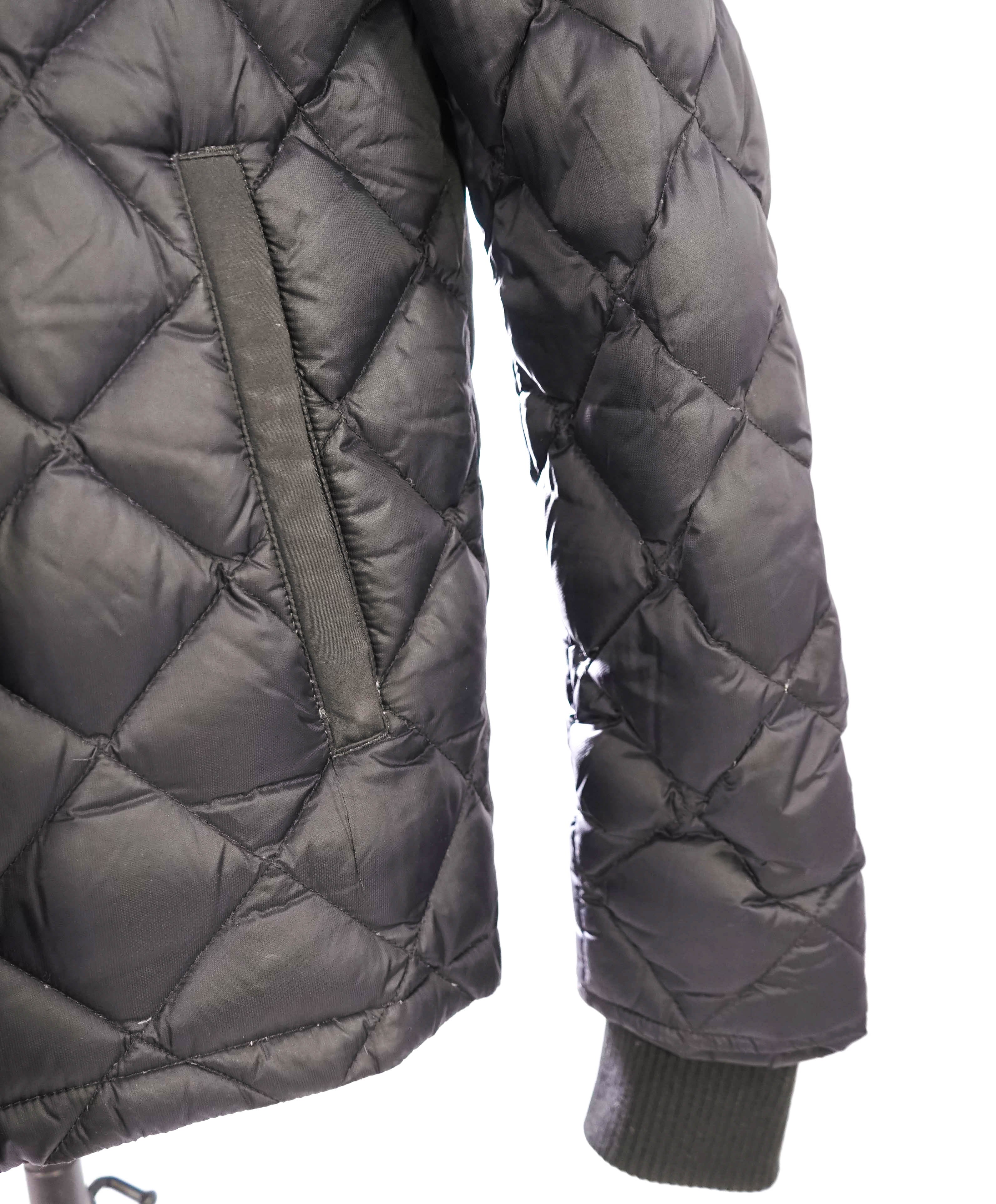 $1,095 CANADA GOOSE - "HENRICKSON" Black Water Resistant Down Coat - Small