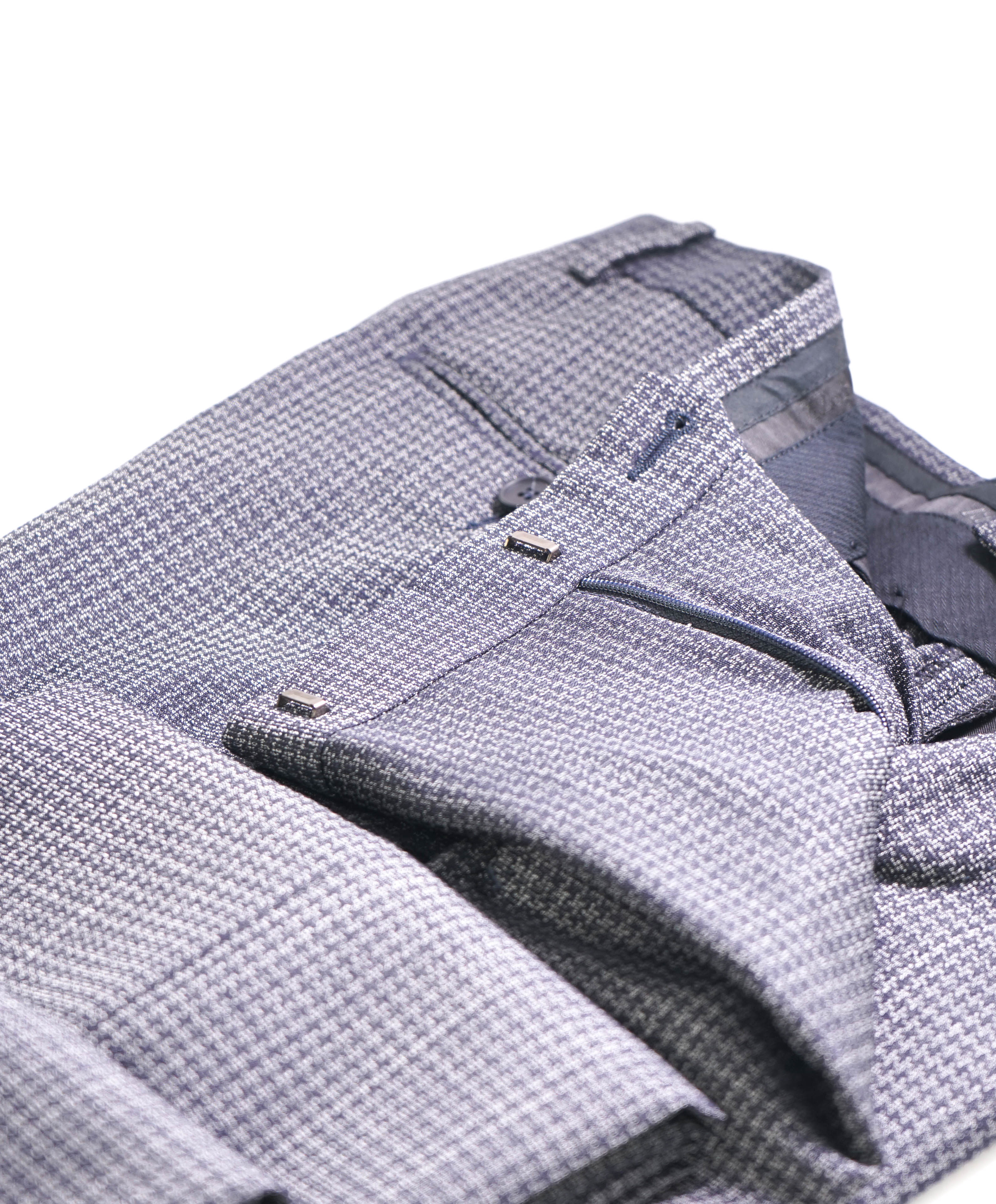 Z ZEGNA - Gray/Black Houndstooth "SLIM" Flat Front Dress Pants - 31W