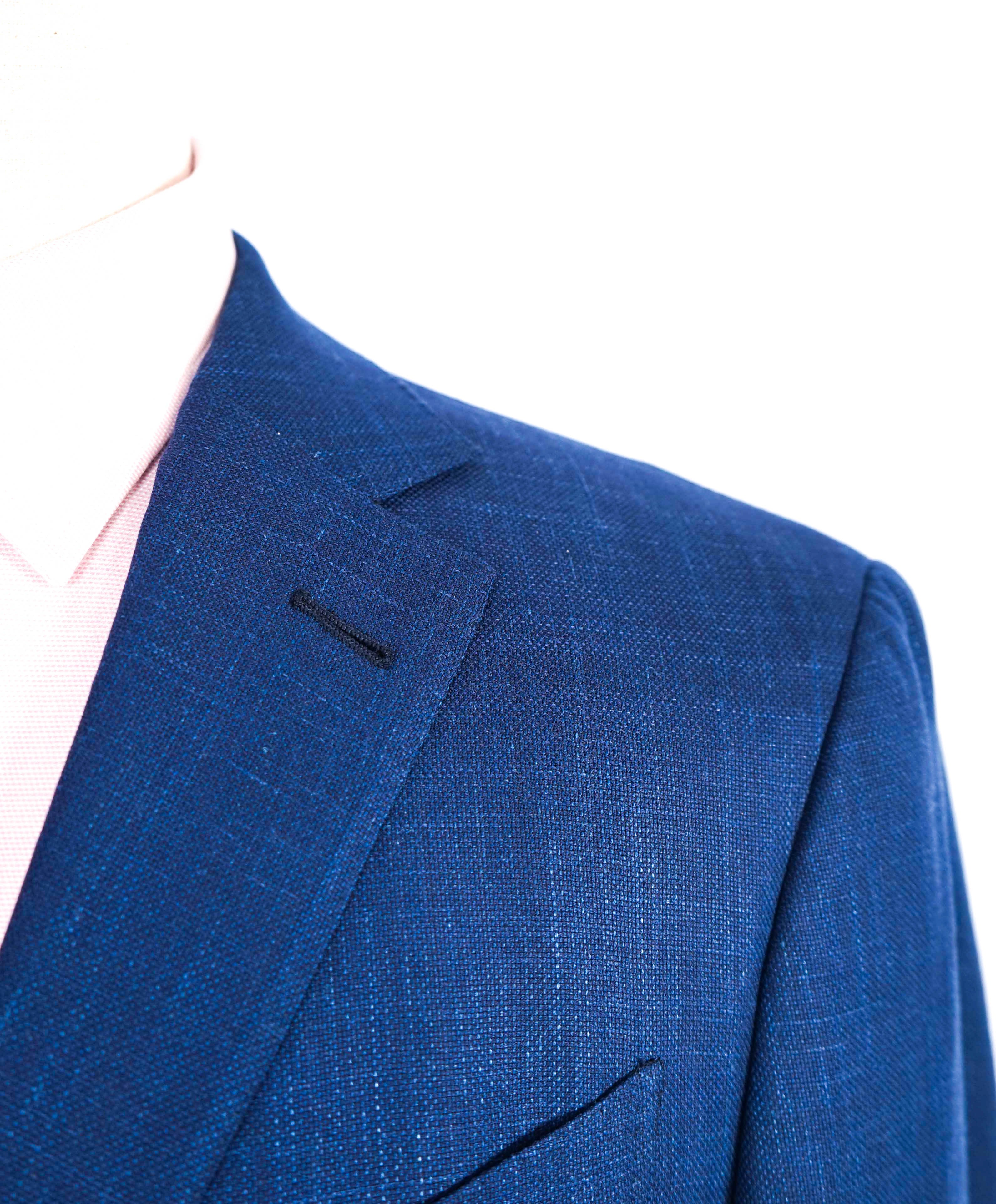 $3,295 ERMENEGILDO ZEGNA - WOOL/LINEN/SILK Blue Textured Blazer - 42R