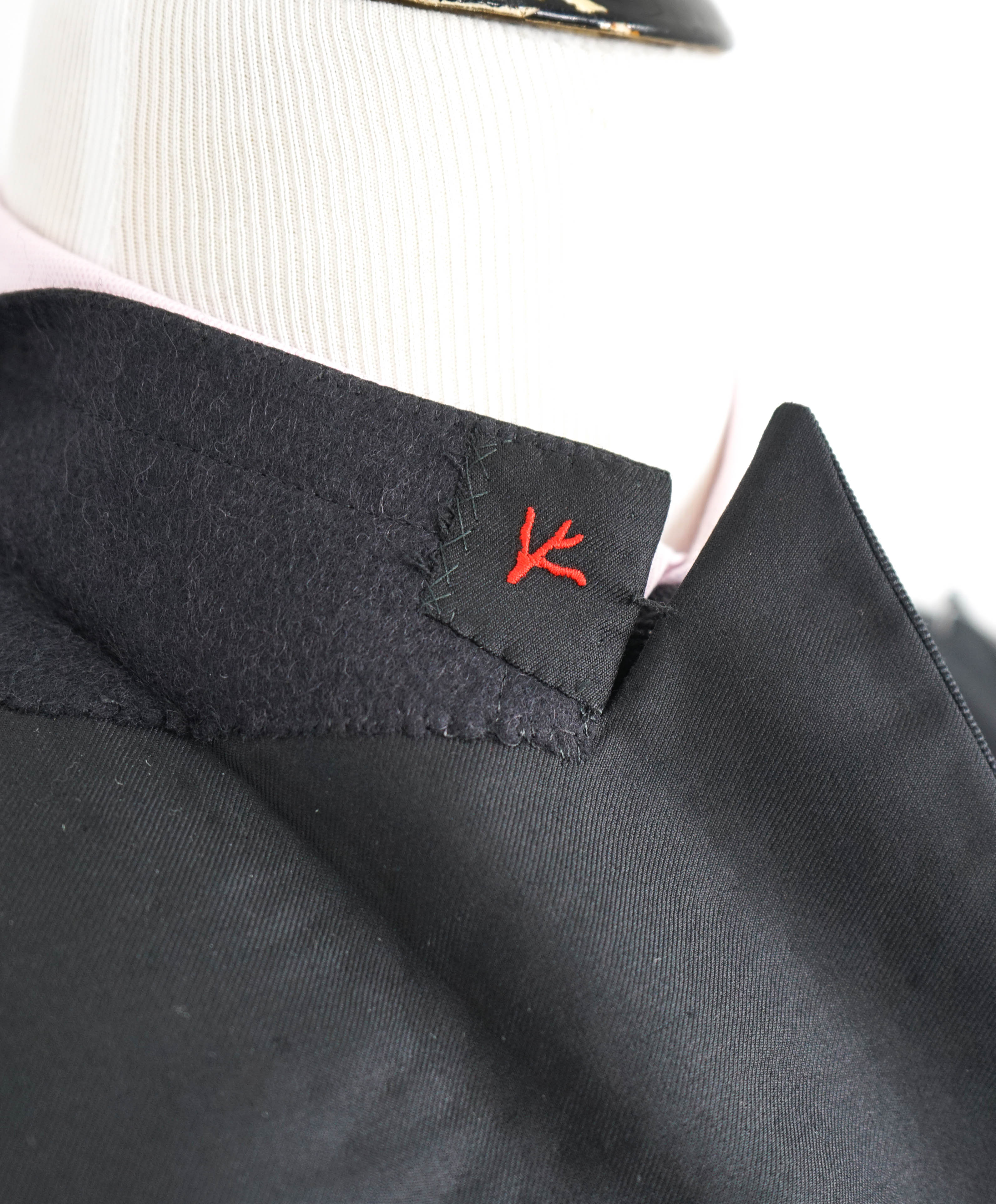 $4,595 ISAIA - "AQUASPIDER" Satin PEAK LAPEL Black Wool Tuxedo - 46L