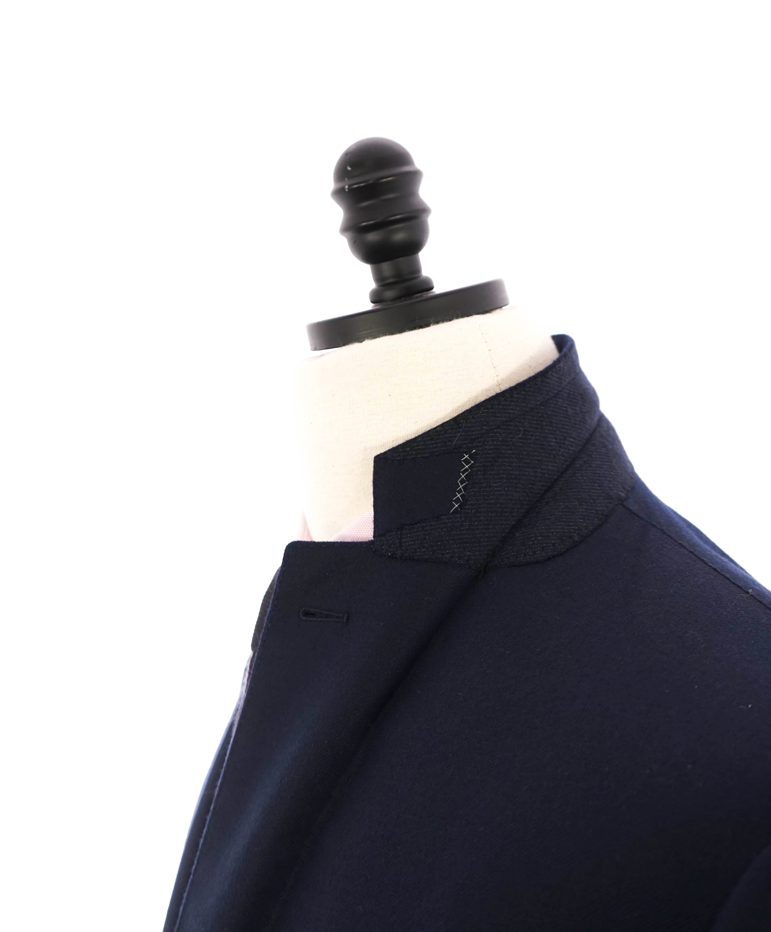 $3,490 ERMENEGILDO ZEGNA - Navy "PURE CAHSMERE" Blazer - 48L