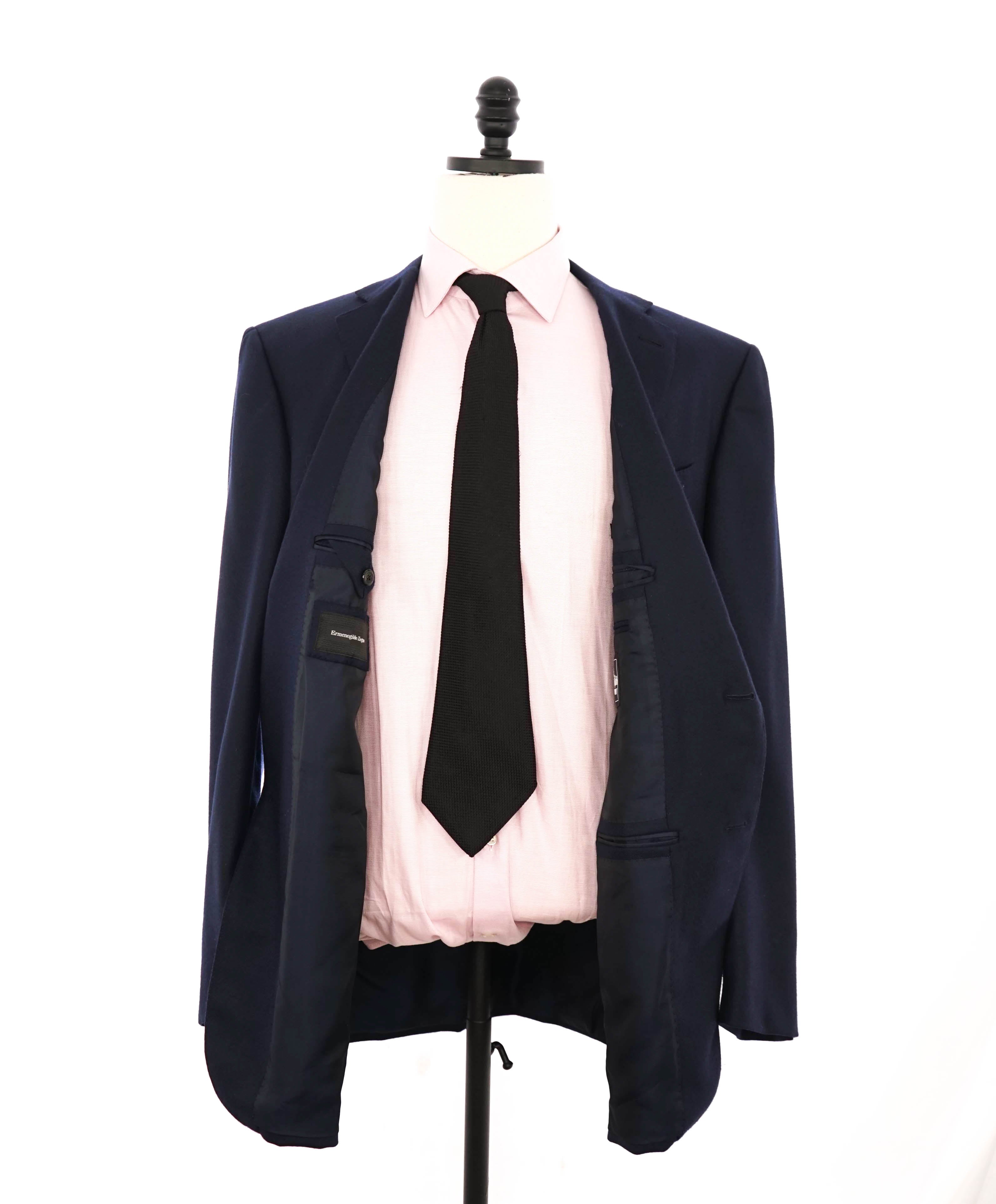 $3,490 ERMENEGILDO ZEGNA - Navy "PURE CAHSMERE" Blazer - 48L