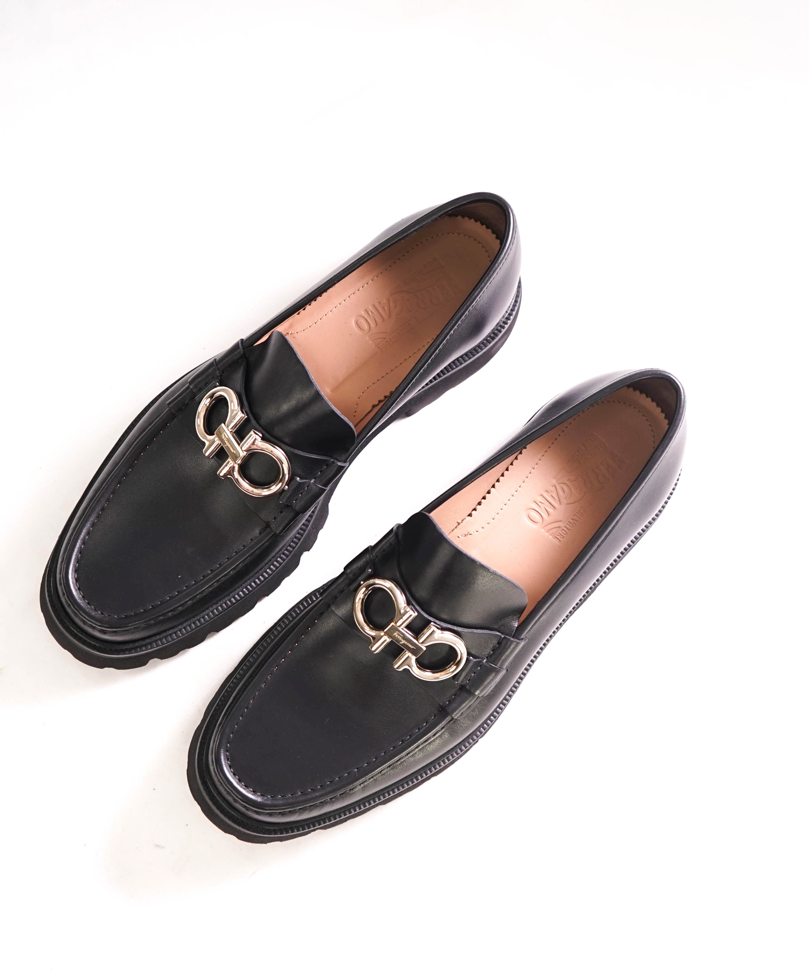 $930 SALVATORE FERRAGAMO - *BLEEKER* Black Leather Heel Lug Sole Loafer - 11.5 E US