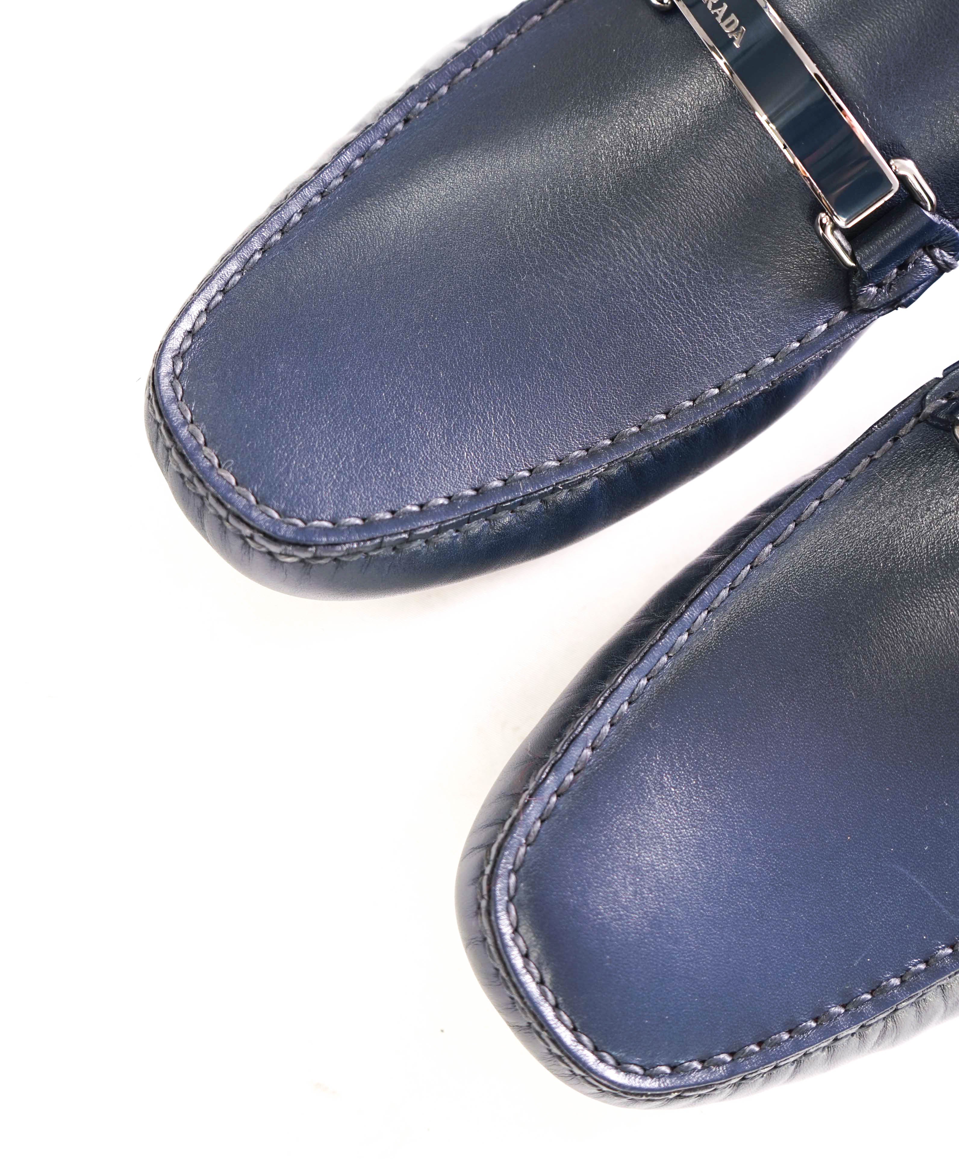 $895 PRADA - Navy Blue Slip On Logo Vamp Loafer - 8.5 US (7.5 Prada)