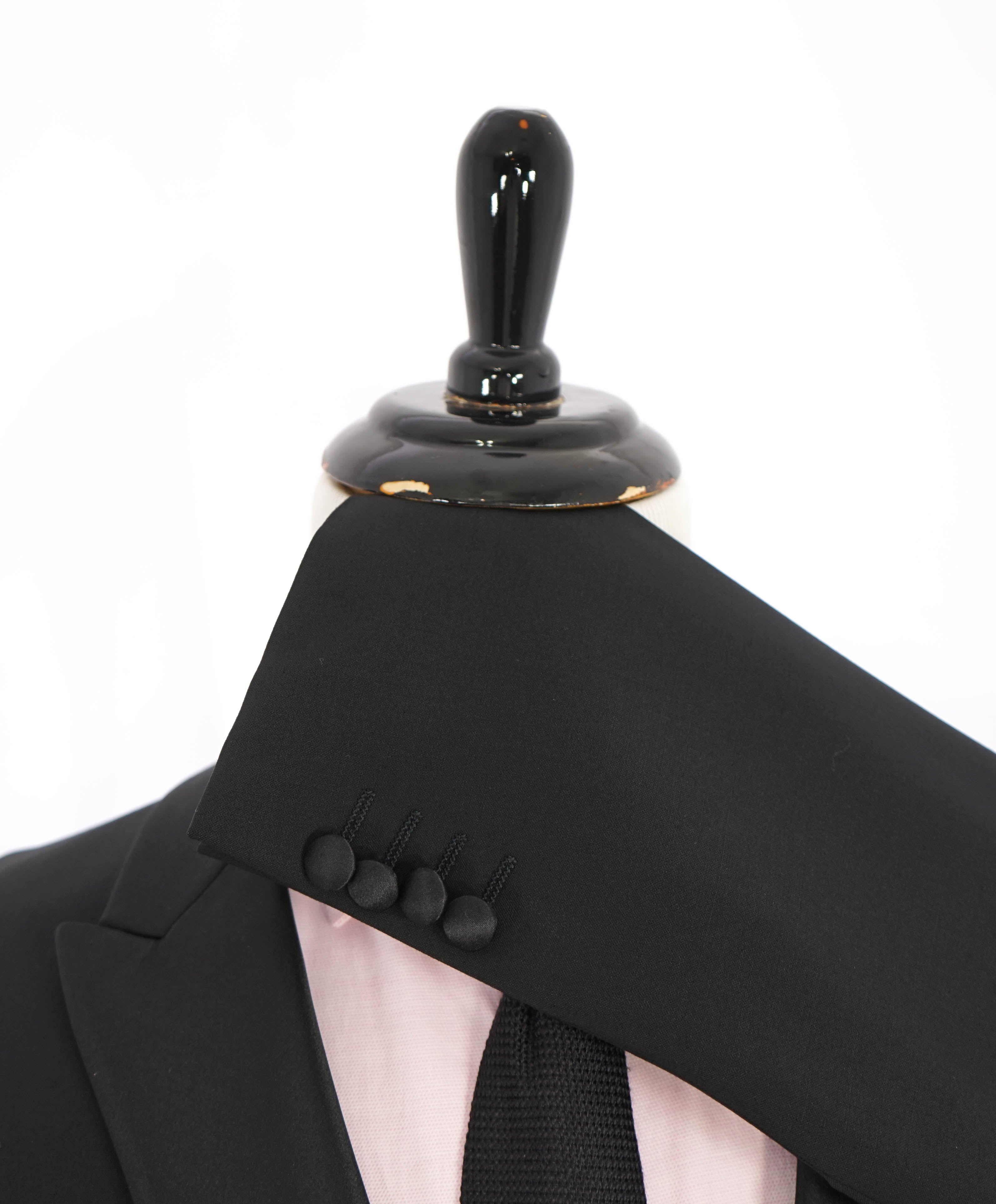 $1,995 EMPORIO ARMANI - “M LINE” 1-Btn Peak Lapel Tuxedo Suit - 44R