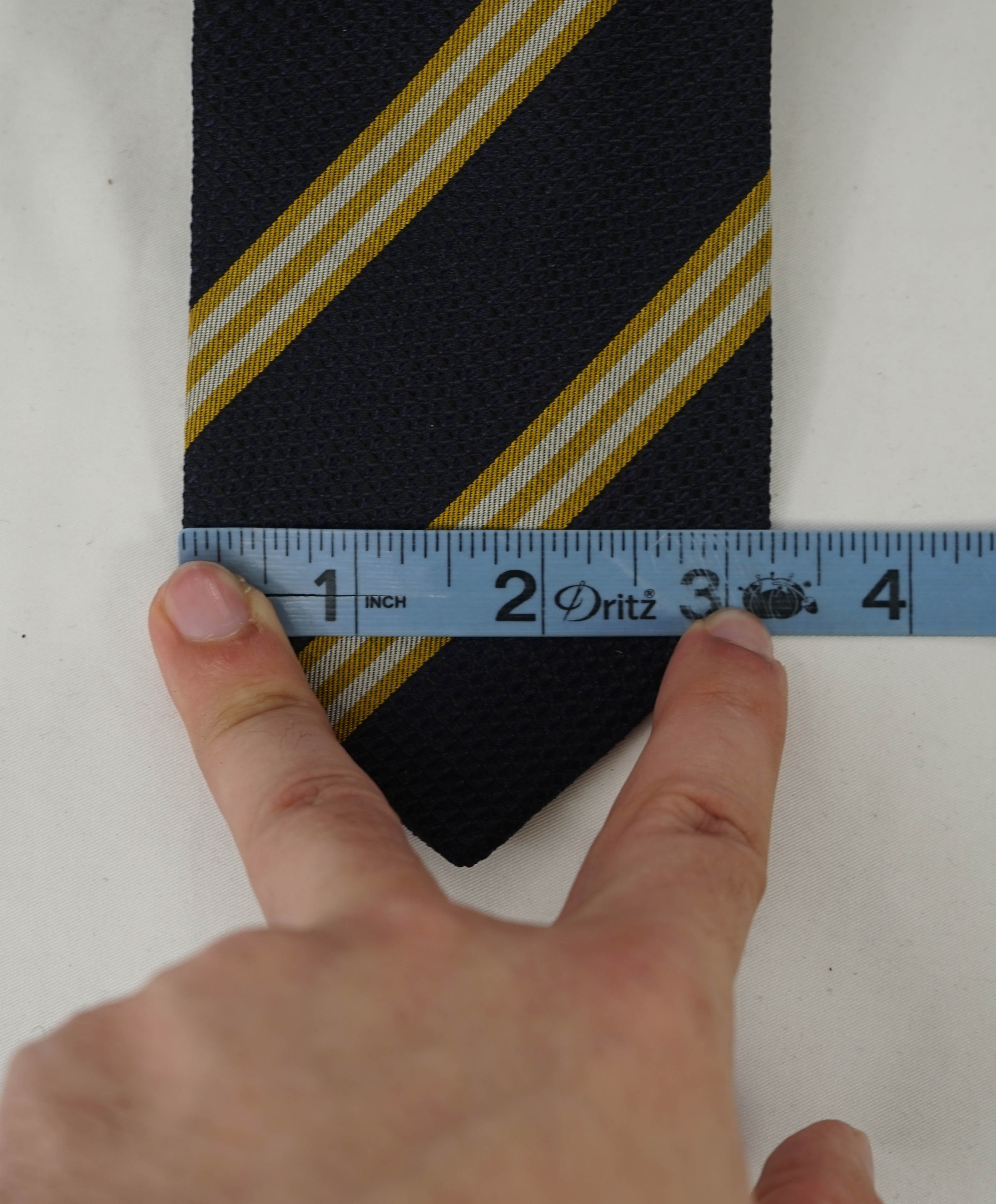 $240 DRAKE'S - Silk Navy/Yellow Oxford Weave Stripe Tie 3.25" - Tie