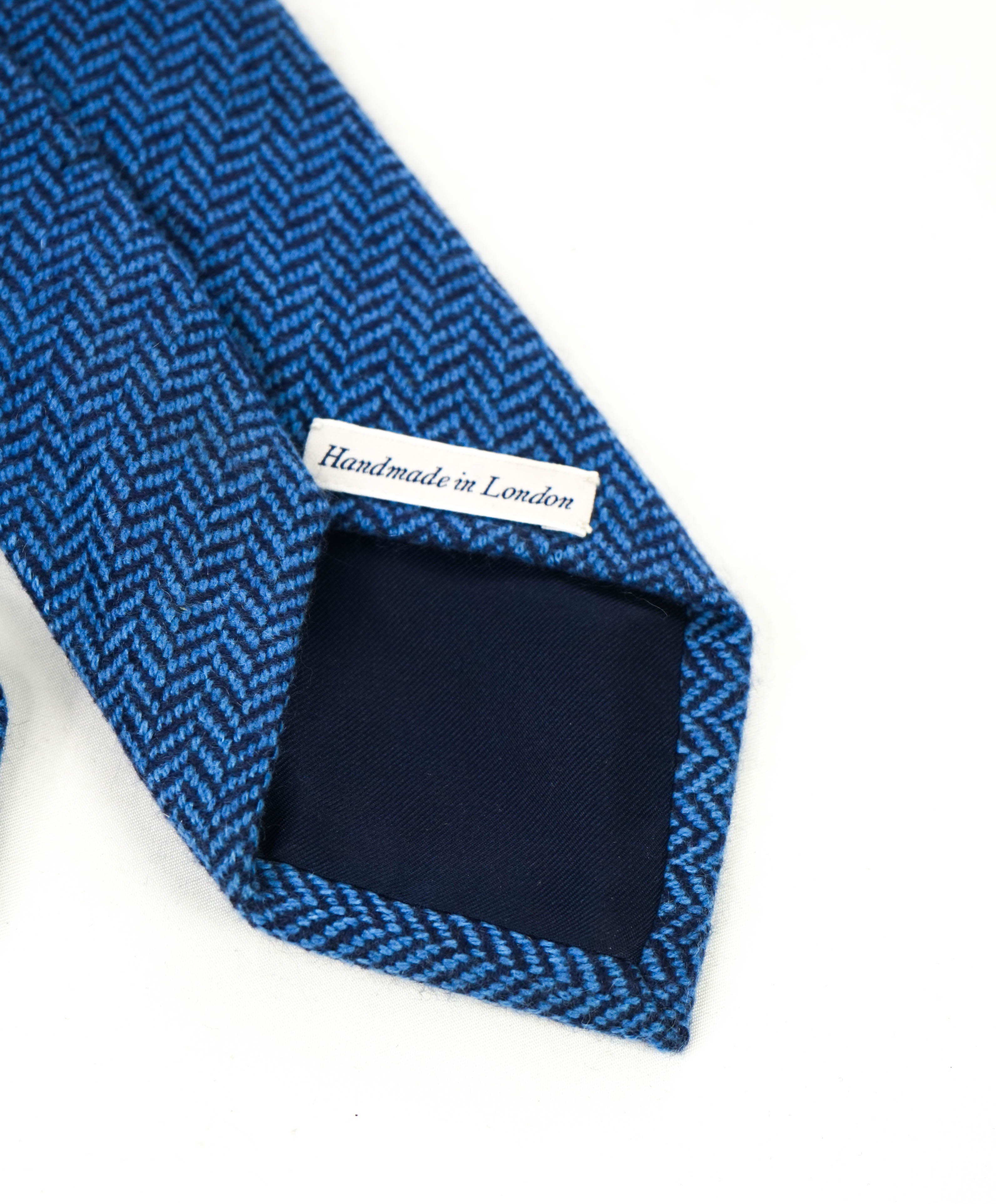$240 DRAKE'S - Pure CASHHMERE Baby Blue Herringbone Tie 3.25" - Tiie