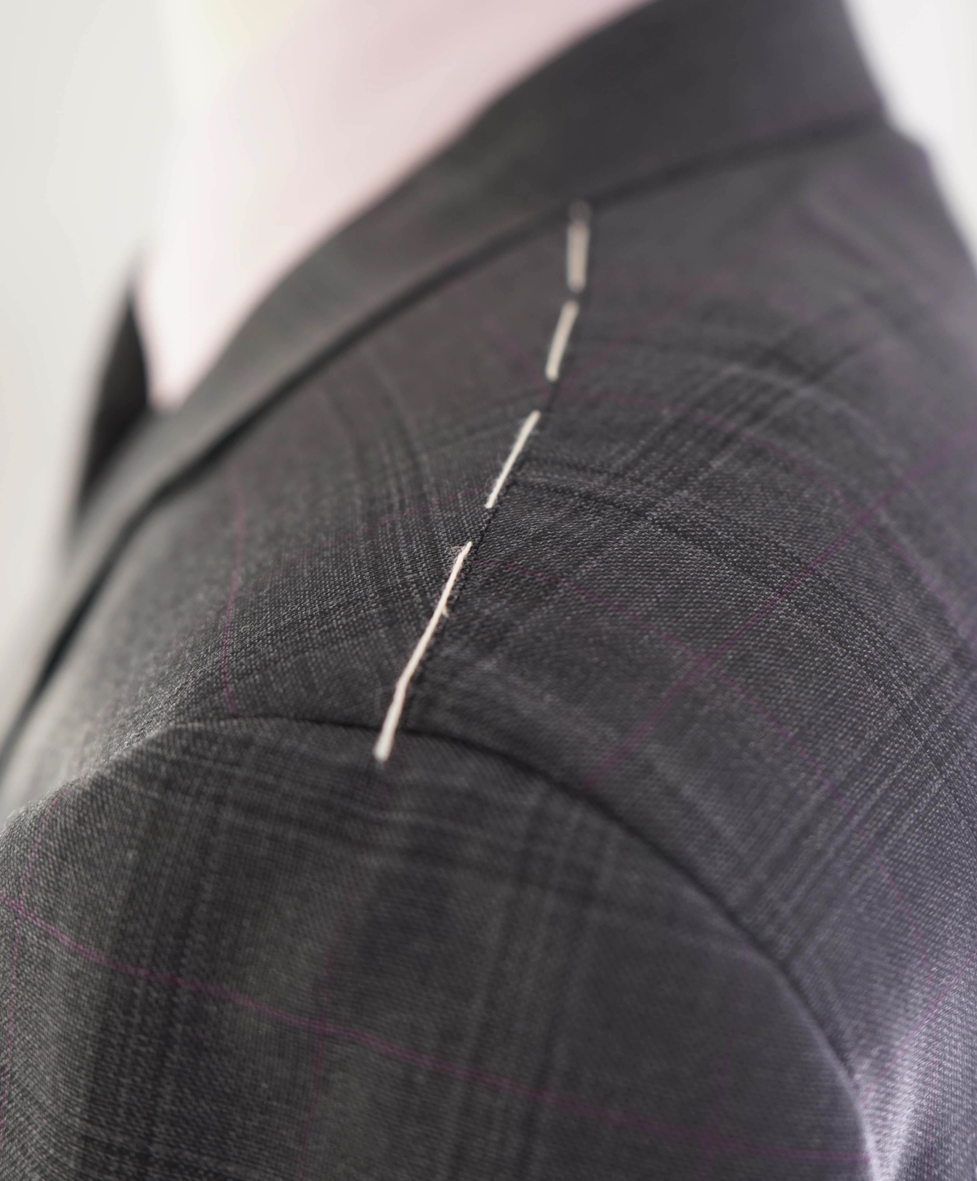 $3,095 CANALI - **EXCLUSIVE** Charcoal/Purple Check Plaid Notch Lapel Suit - 44R
