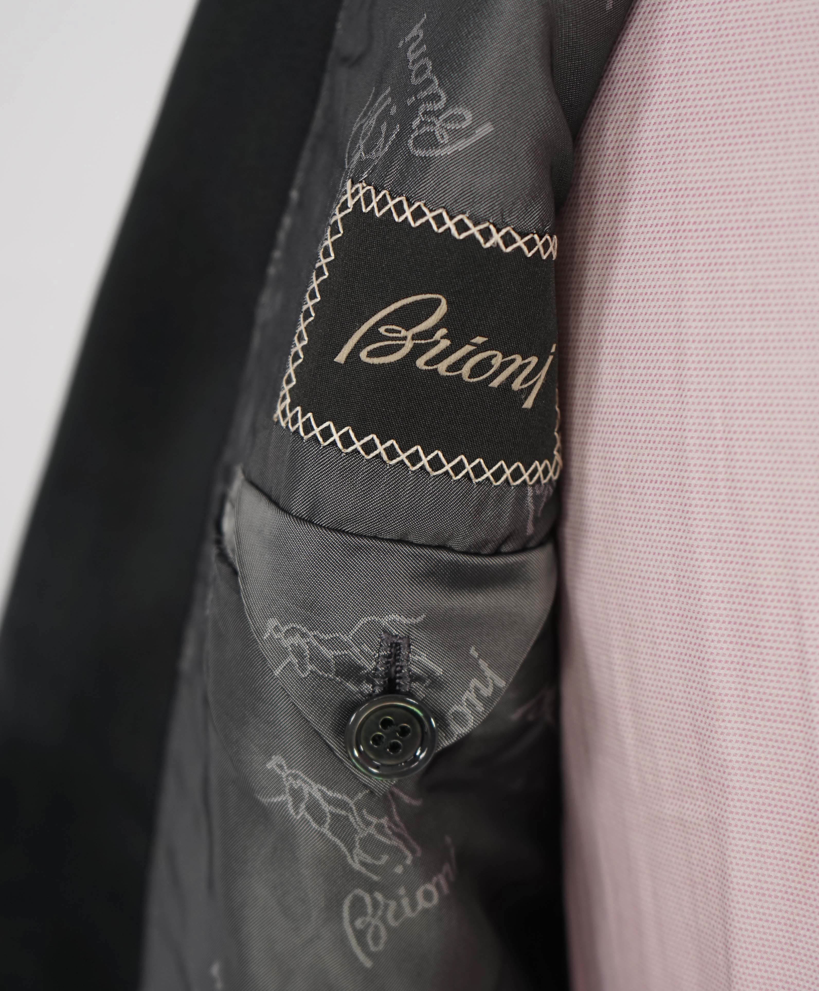$5,995 BRIONI - *CELEB FAV* Hand Made ITALY Black Peak Tuxedo Dinner JACKET - 42L