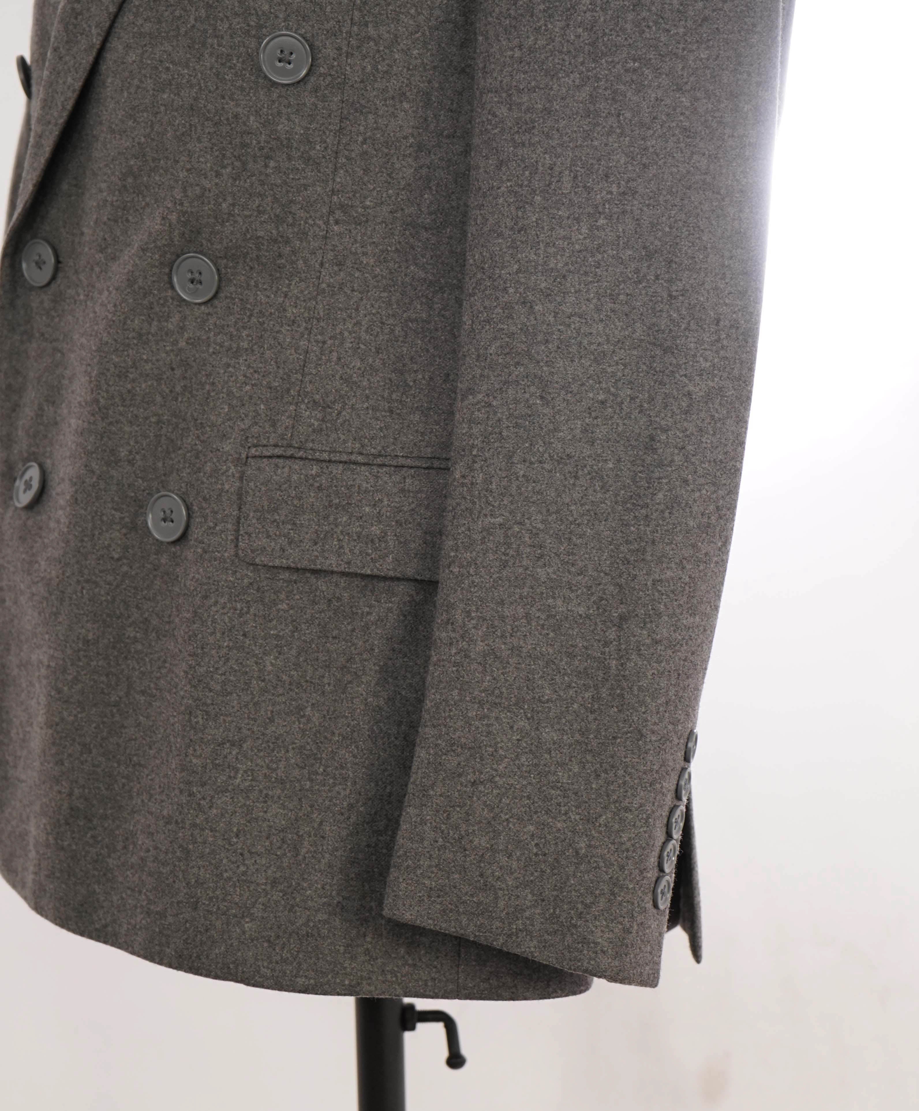 $5,995 RALPH LAUREN PURPLE LABEL - Gray Flannel Solid Double Breasted Suit - 40R