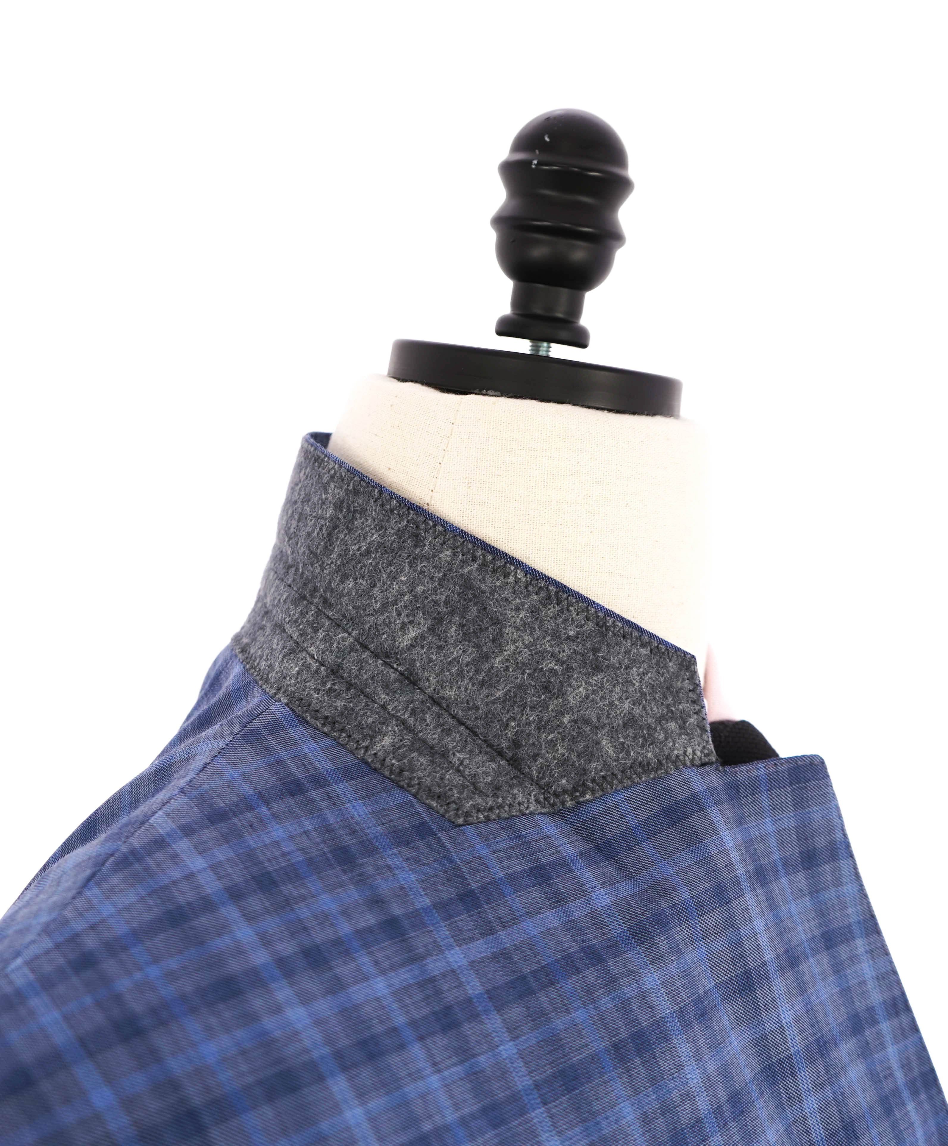 $1,595 EMPORIO ARMANI- Blue *130's G lIne* Tonal Check Blazer - 48R