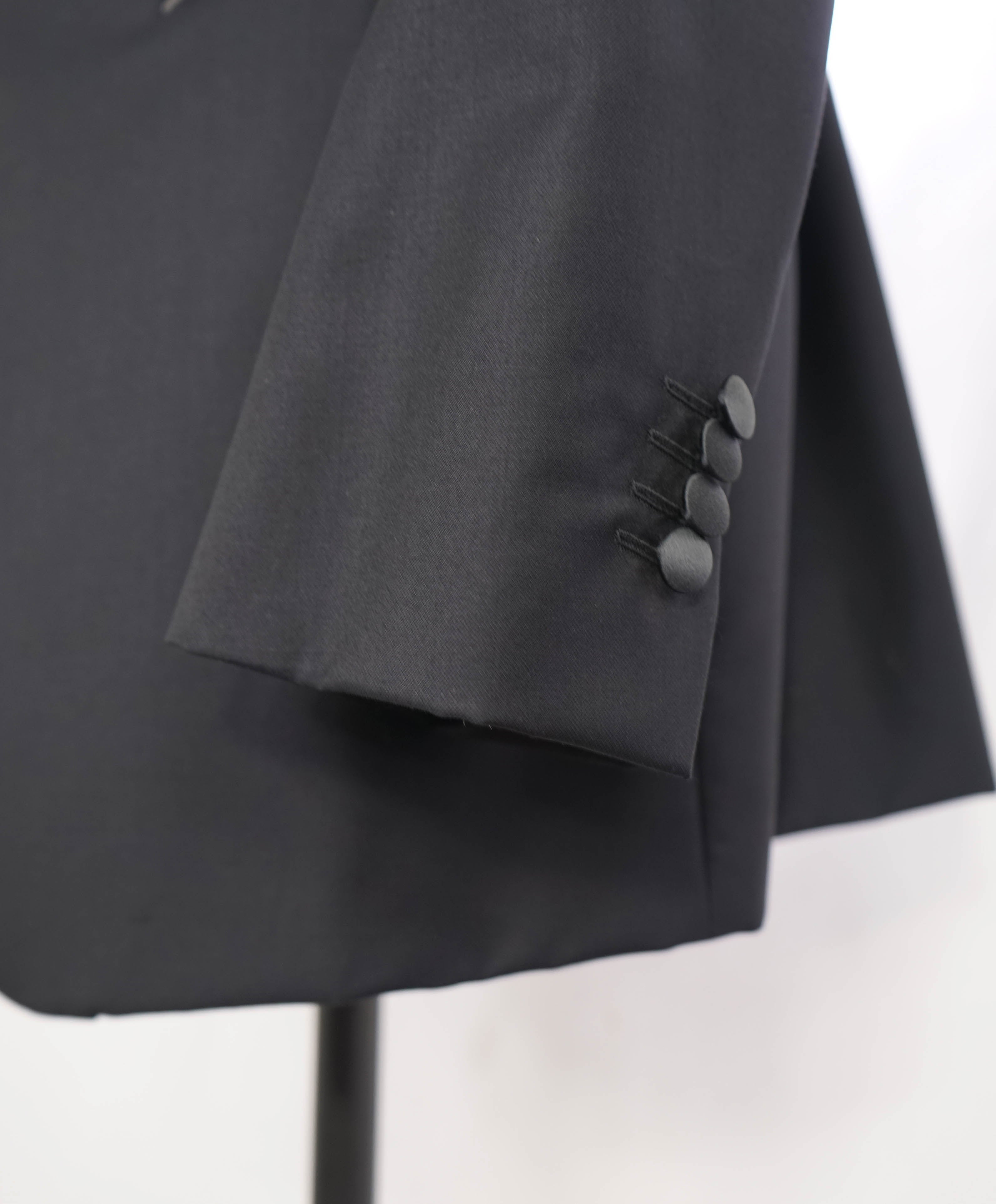 $4,595 GIORGIO ARMANI - "WALL STREET" Navy Cashmere Tuxedo - 46L