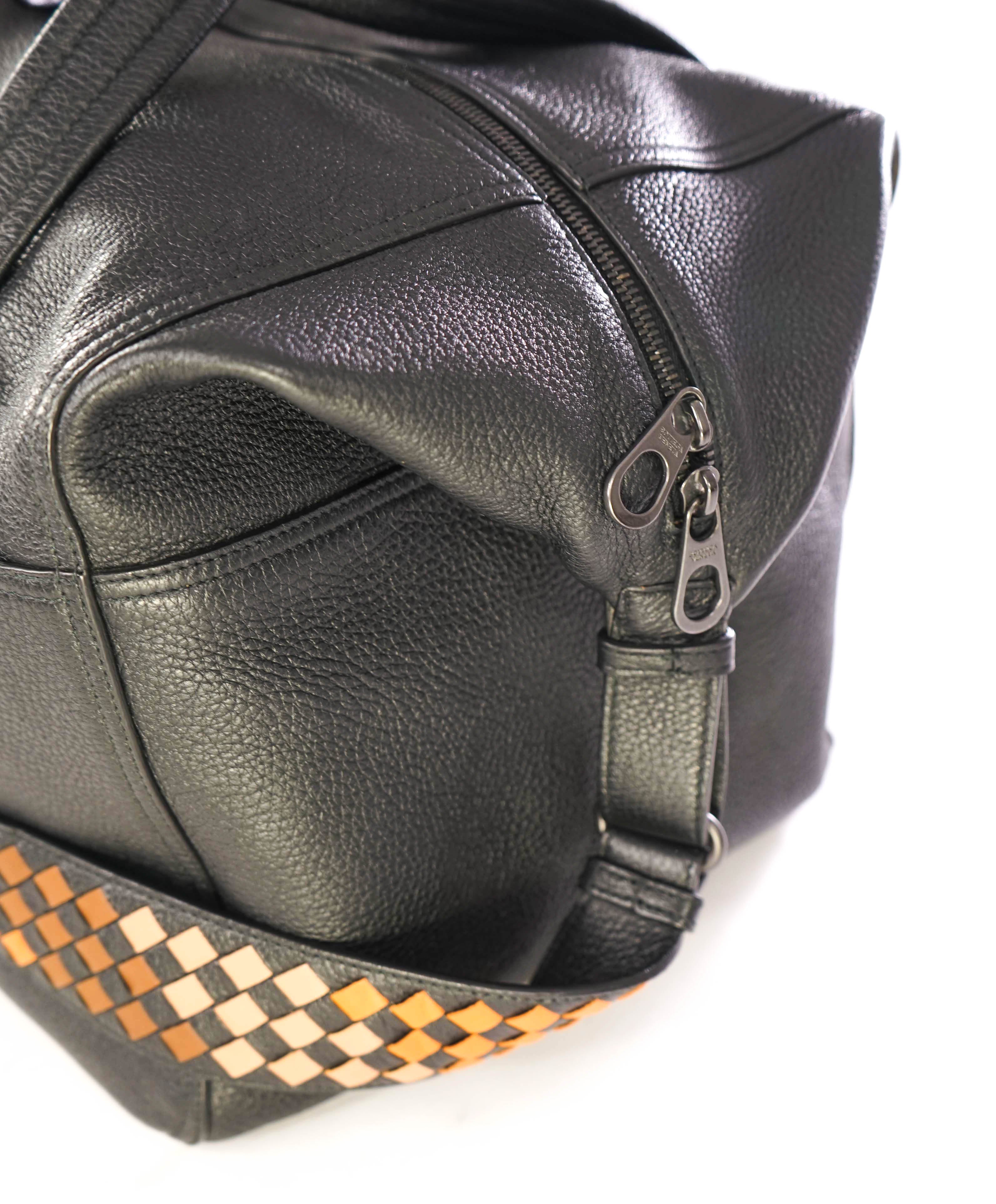 $4,250 BOTTEGA VENETA - 48 Hour Large Leather Woven Black Bag