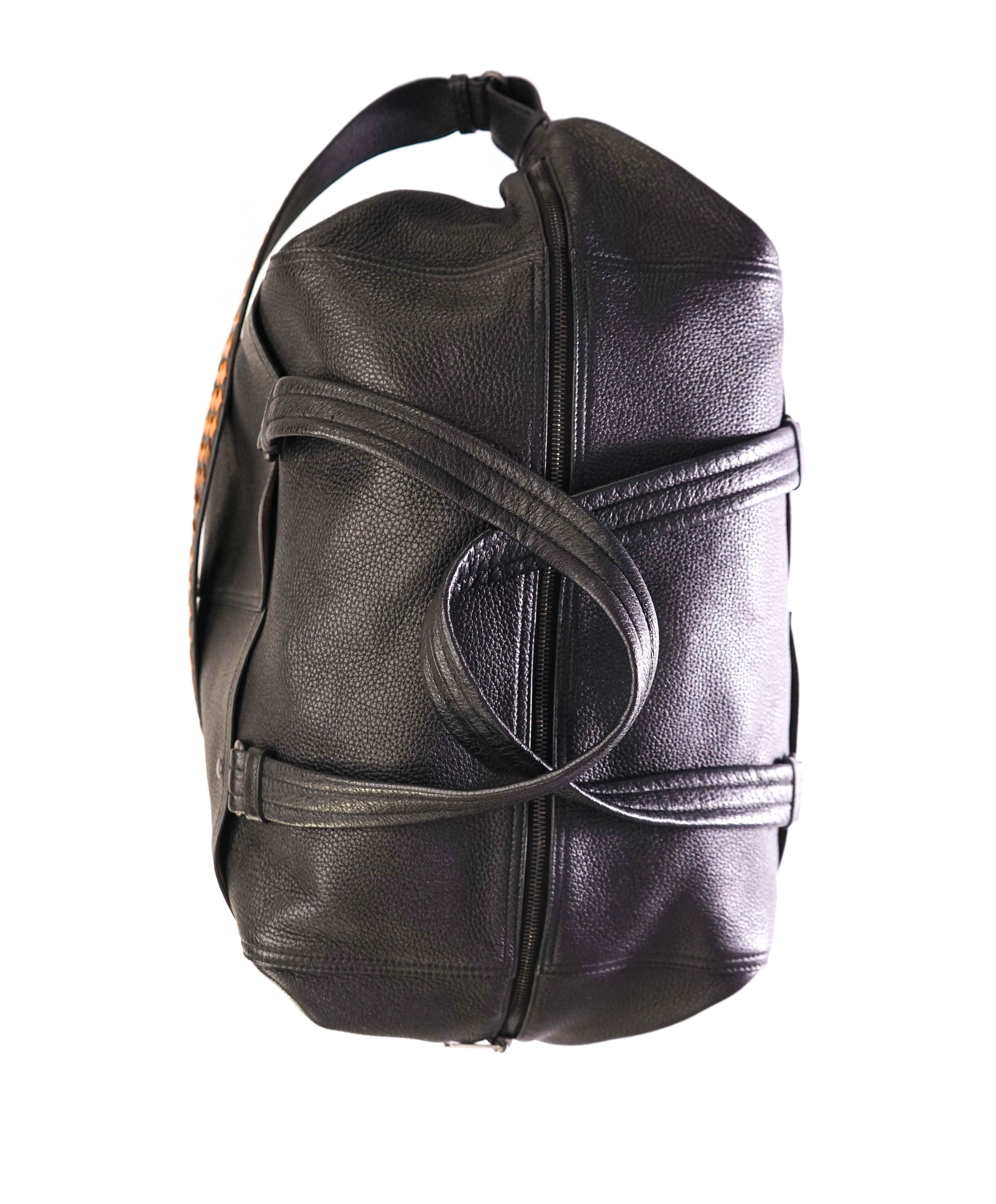 $4,250 BOTTEGA VENETA - 48 Hour Large Leather Woven Black Bag