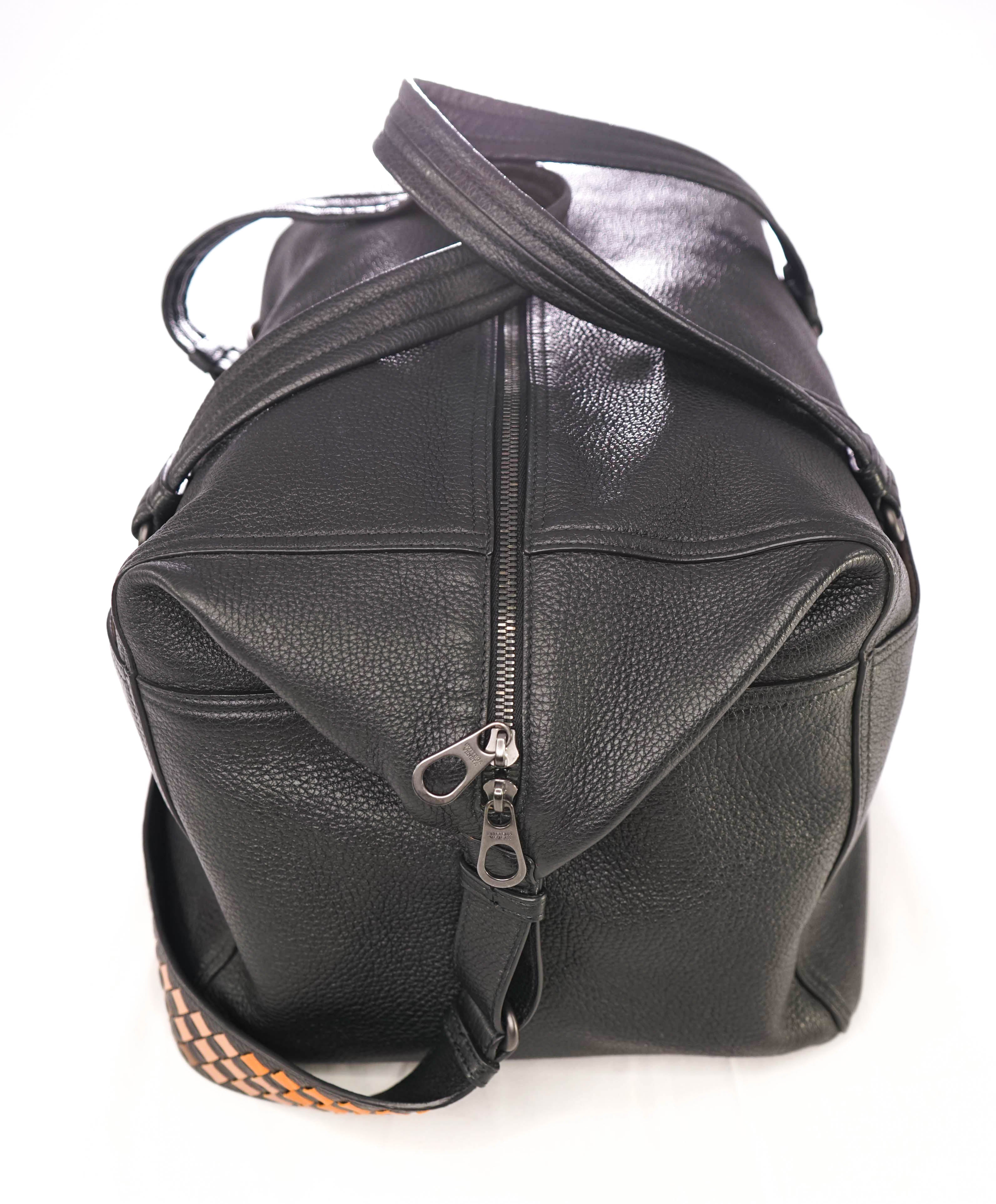 $4,250 BOTTEGA VENETA - 48 Hour Large Leather Woven Black Bag