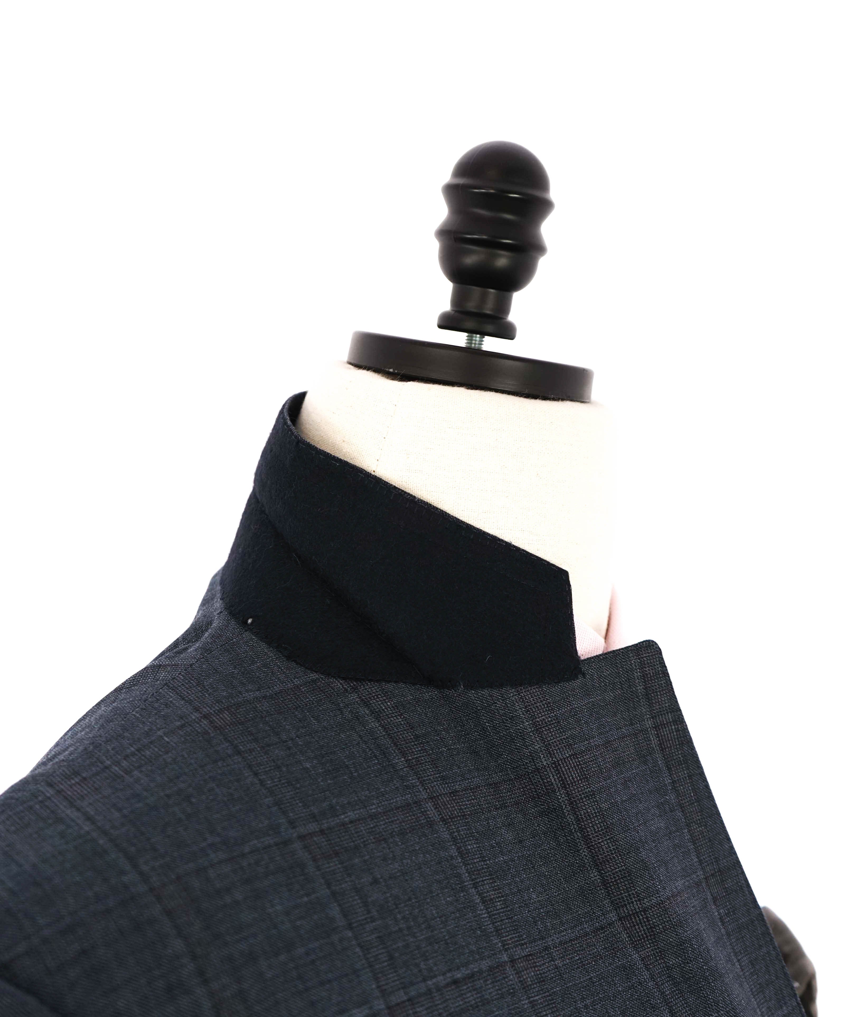 $2,195 CANALI - *CLOSET STAPLE* Blue/Gray Check Plaid 2-Piece Suit - 50R