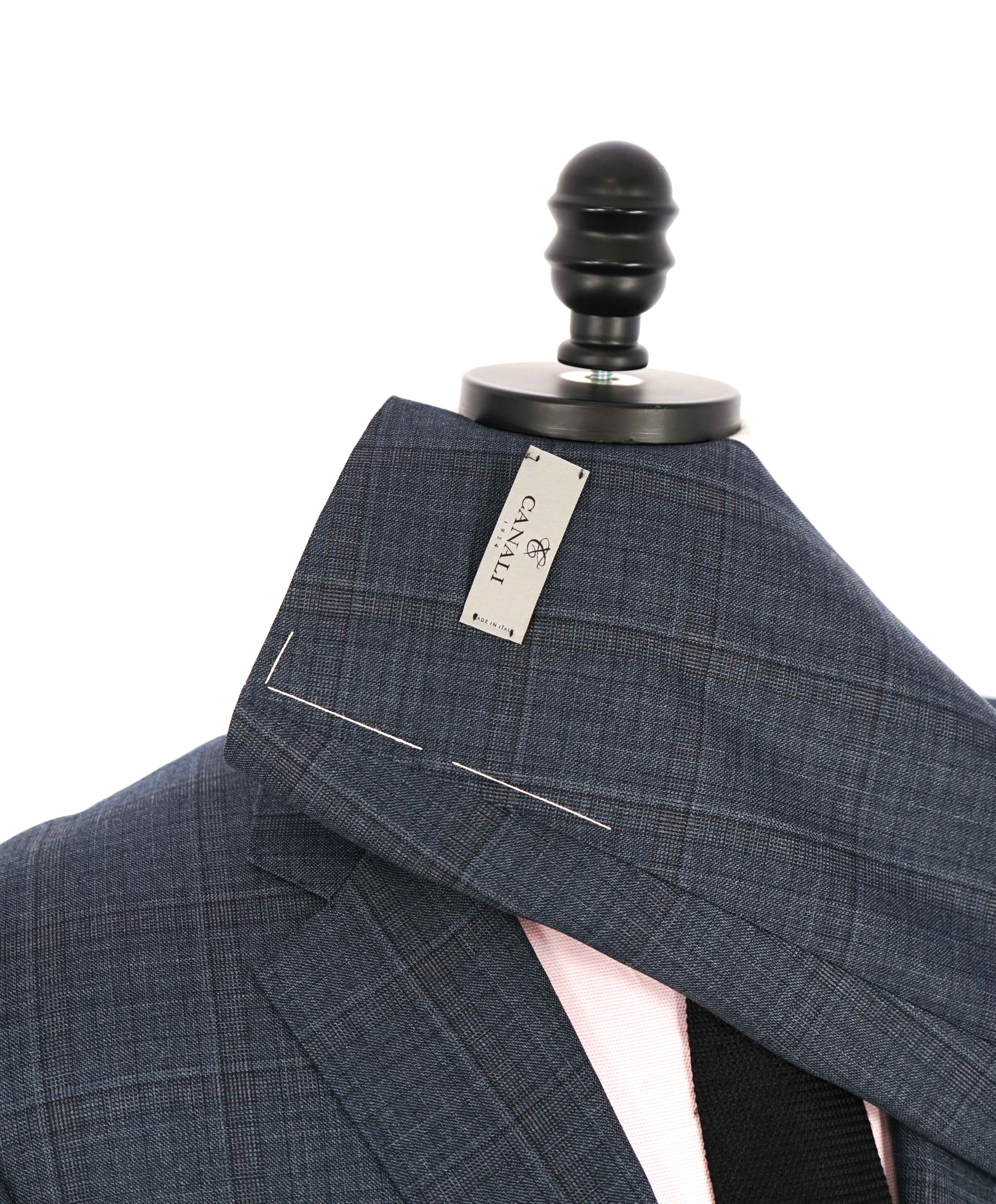 $2,195 CANALI - *CLOSET STAPLE* Blue/Gray Check Plaid 2-Piece Suit - 50R