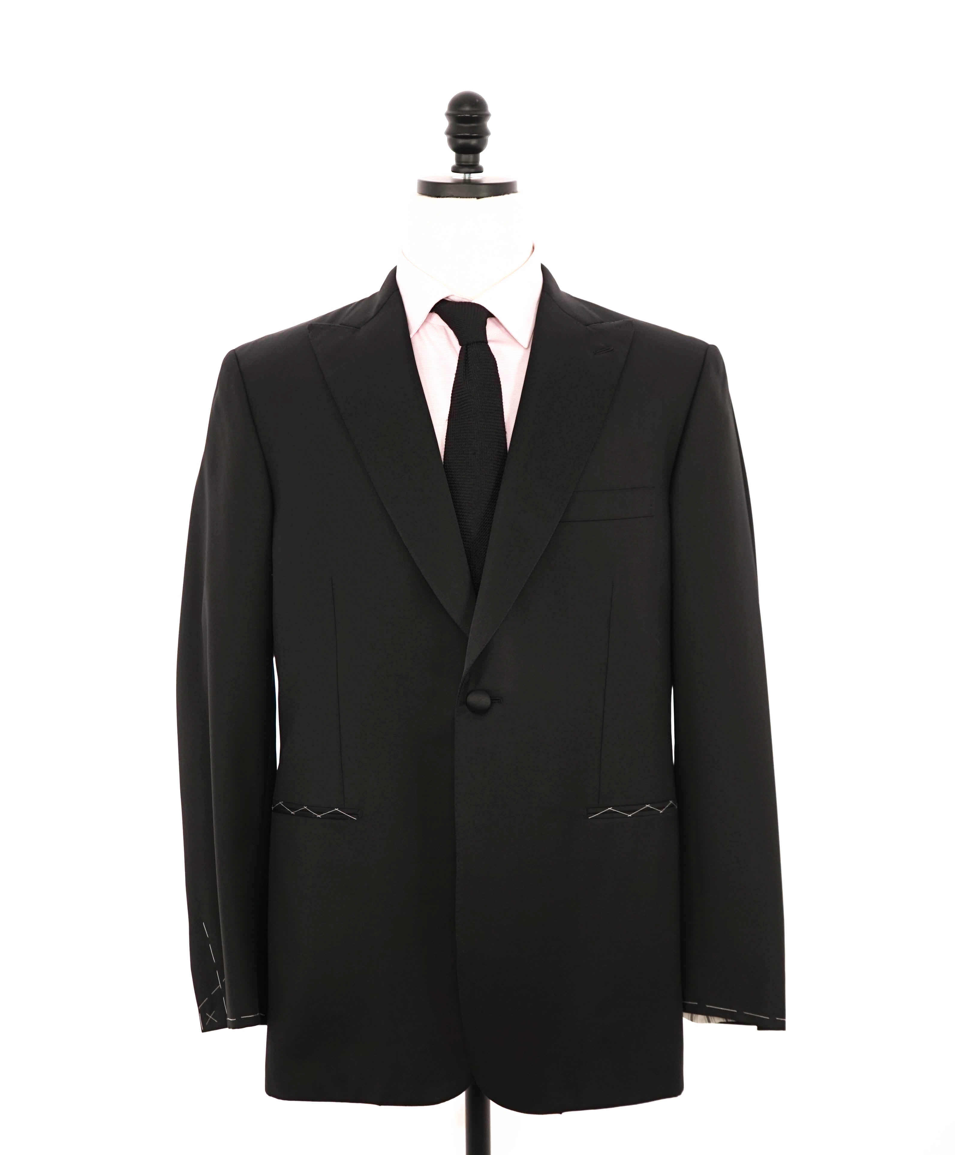 $6,270 BRIONI - *CELEB FAVORITE* Hand Made Italy Black Peak Lapel Tuxedo - 42R