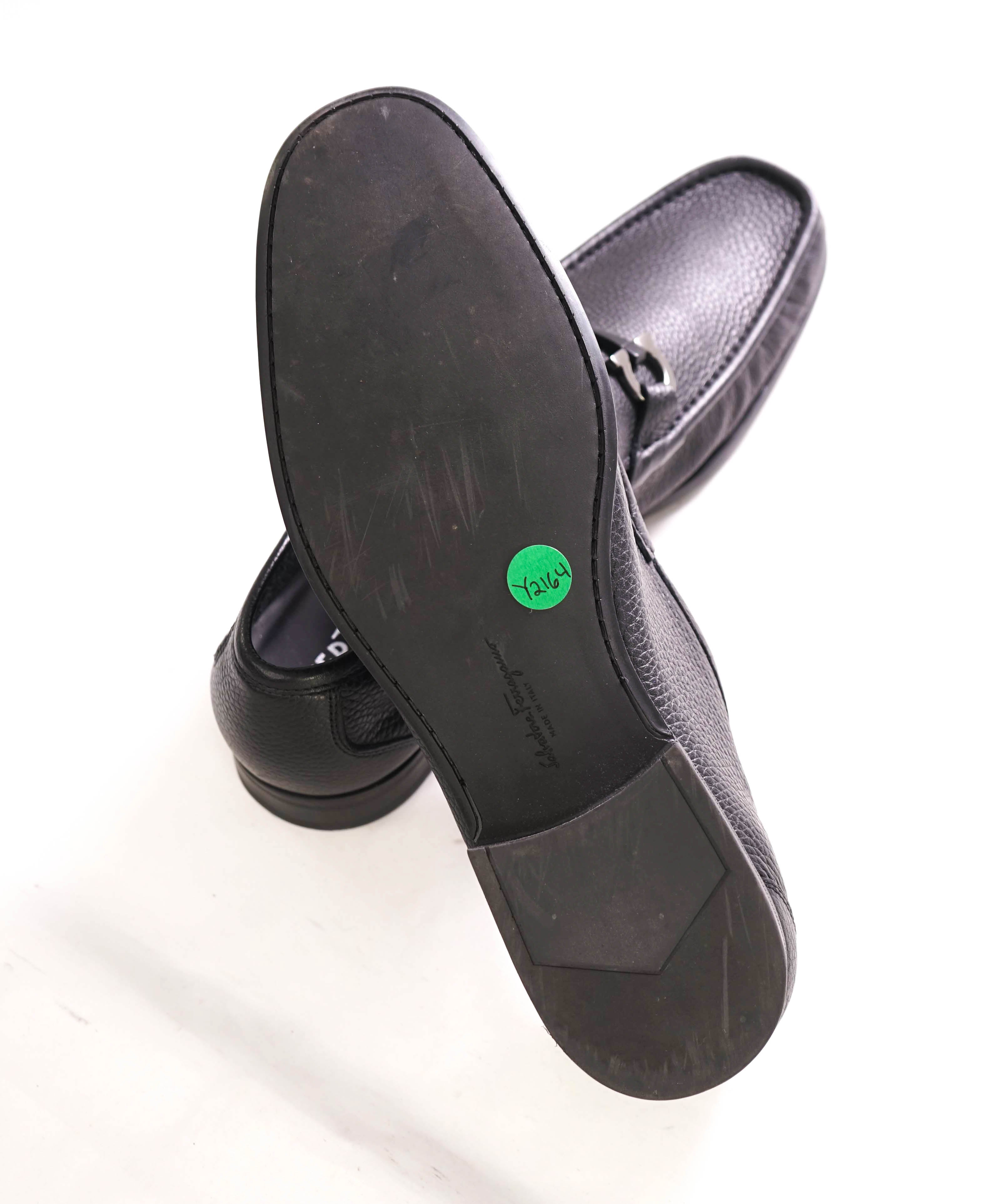 $850 SALVATORE FERRAGAMO - “GRANDIOSO" Gancini Bit Loafer Black Leather - 12 EE