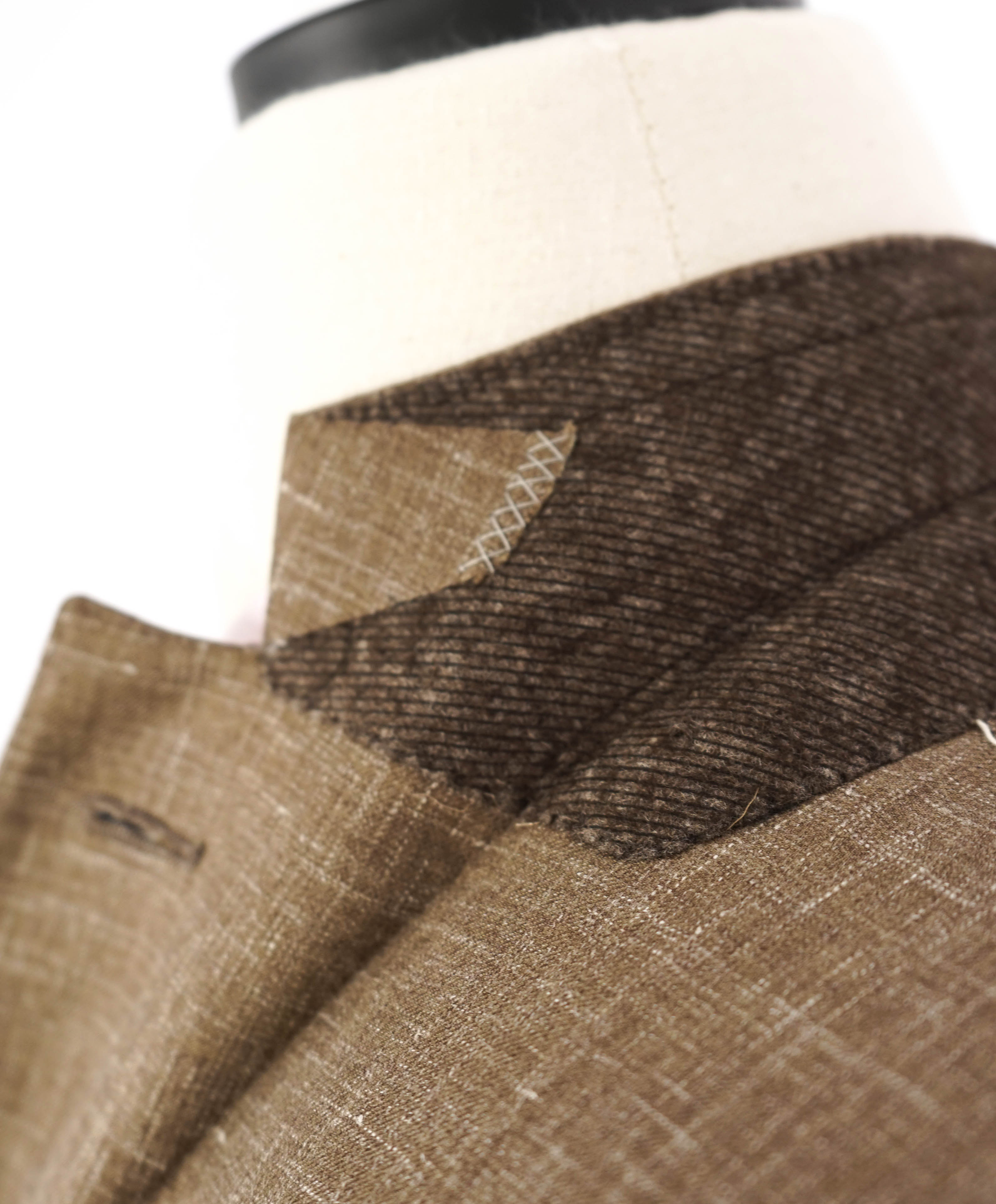 $3,290 ERMENEGILDO ZEGNA- CAHSMERE/Silk/Linen Brown Fleck Blazer- 42R