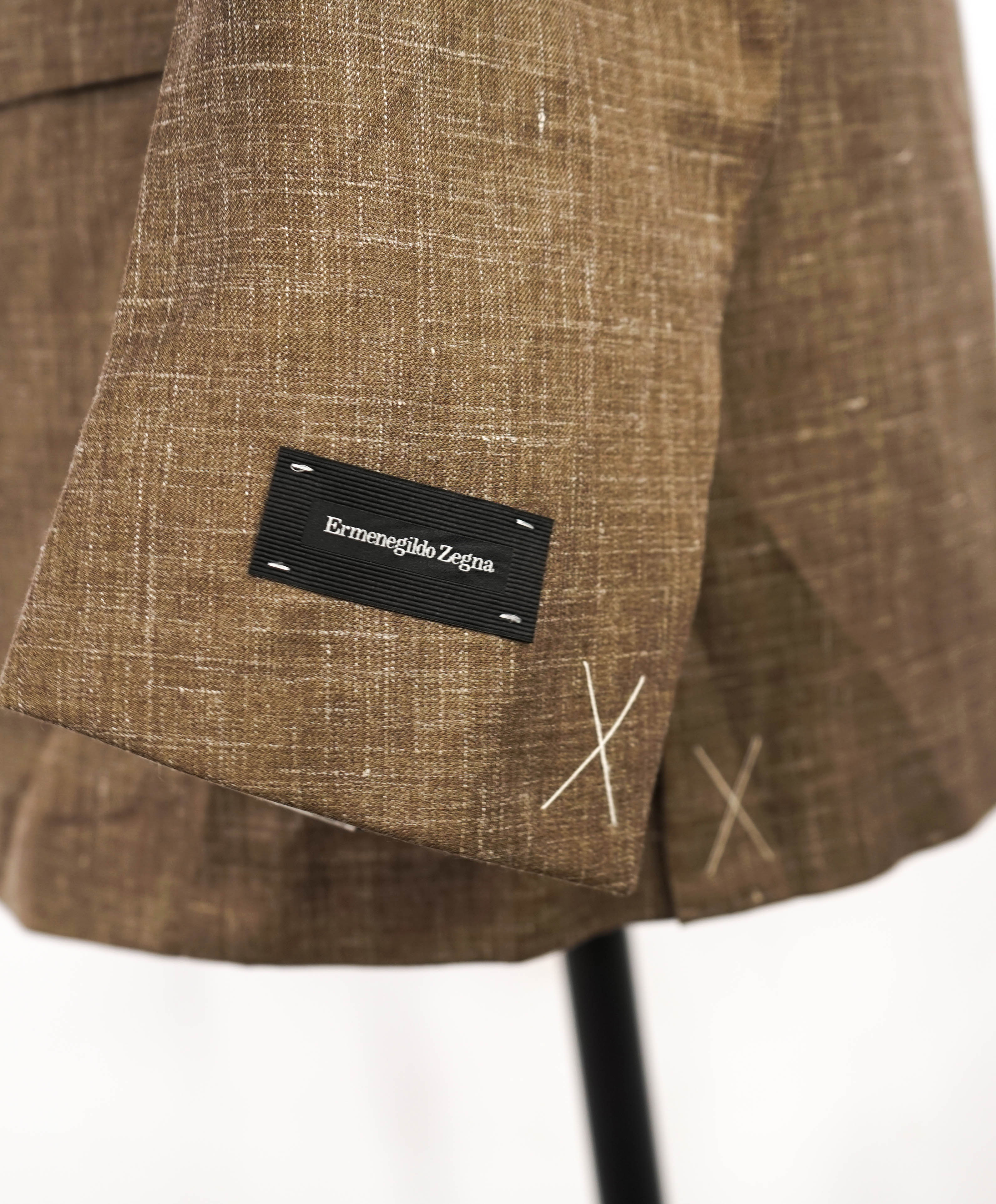 $3,290 ERMENEGILDO ZEGNA- CAHSMERE/Silk/Linen Brown Fleck Blazer- 42R