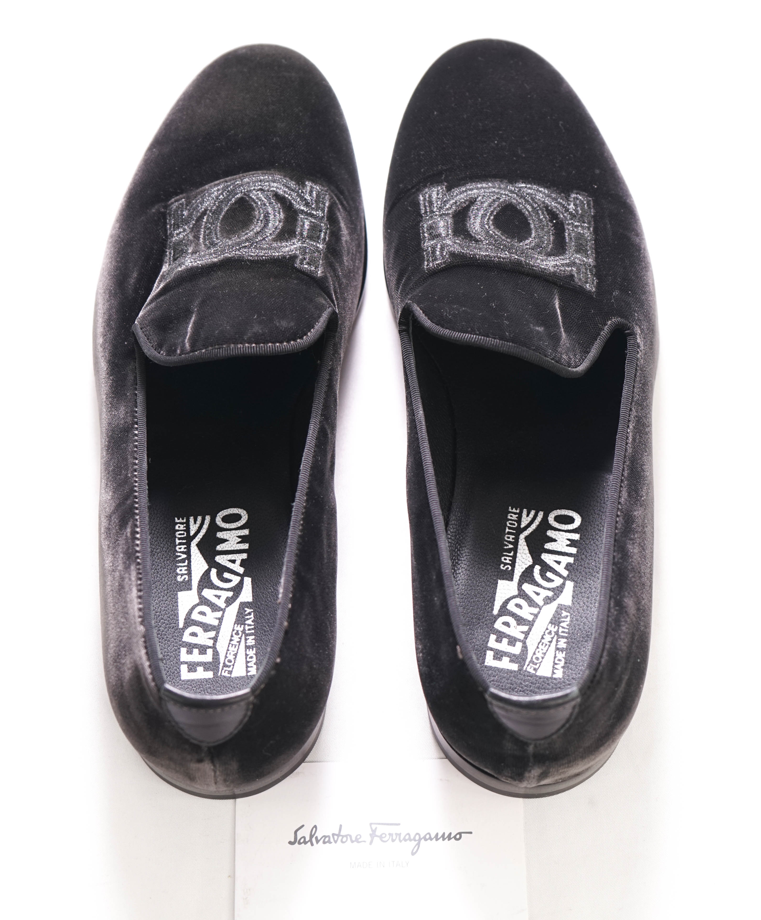 SALVATORE FERRAGAMO - Velvet Double Gancini Smoking Loafers - 7EEE