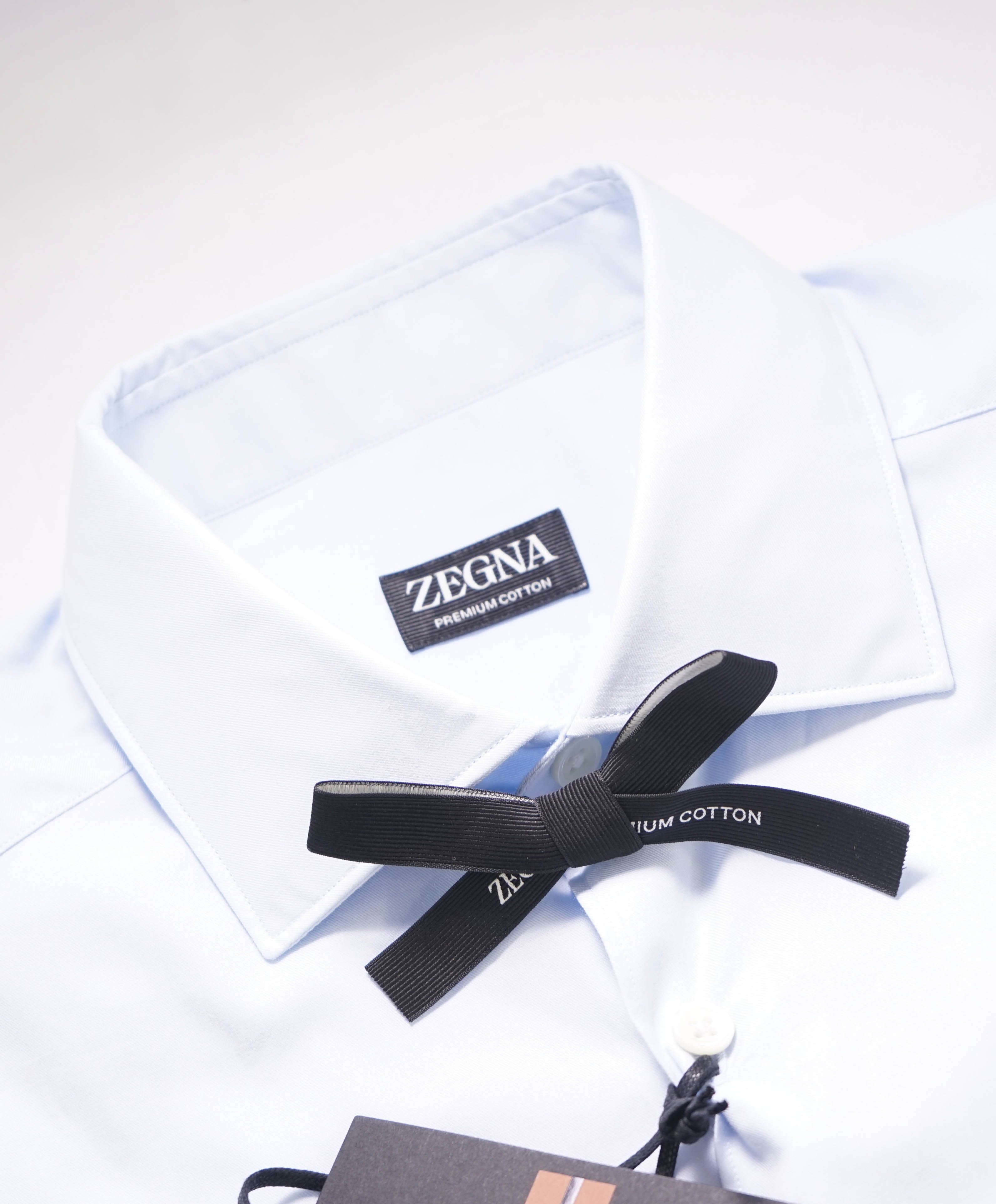 $550 ERMENEGILDO ZEGNA - Light Blue Button Down Spread Collar Shirt - M