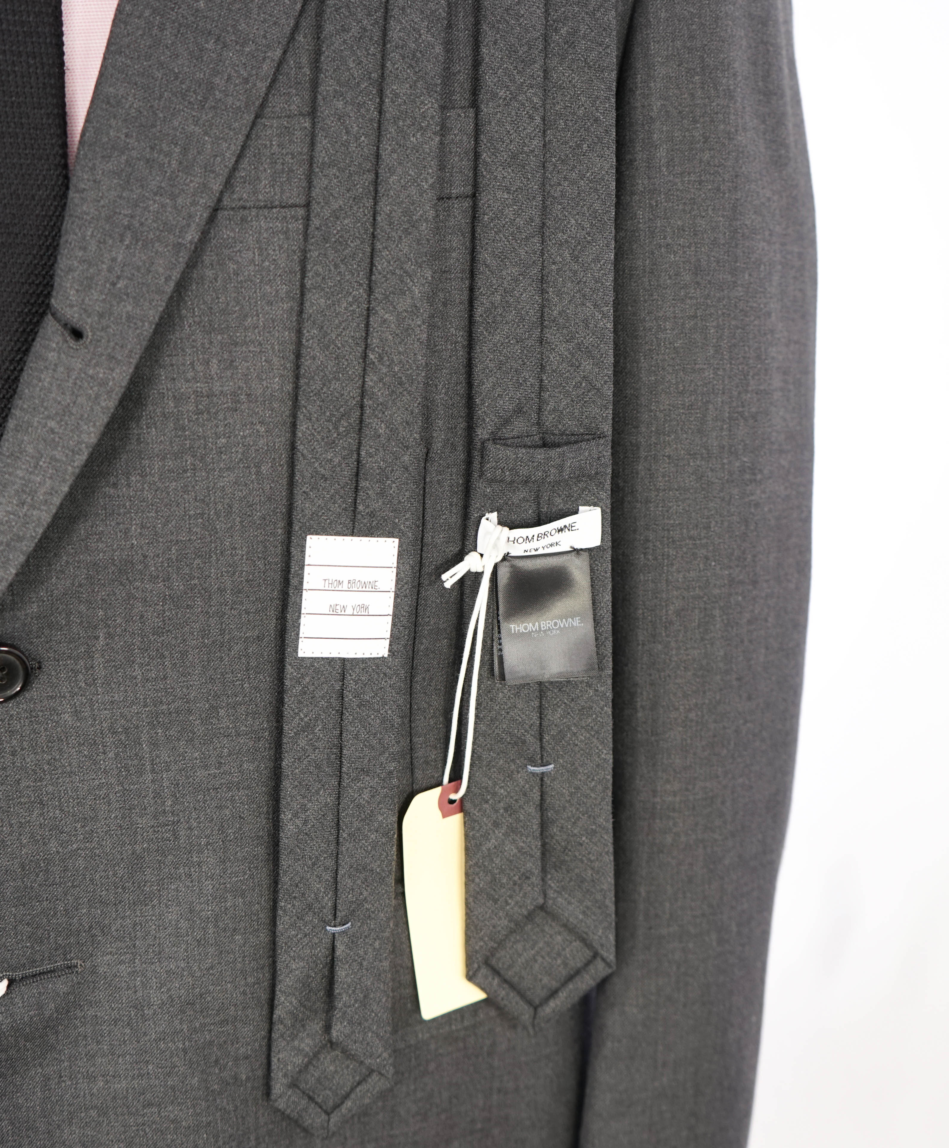 $3,795 THOM BROWNE - Charcoal 3-Piece (Matching Tie) Suit - SZ 3 (42US)