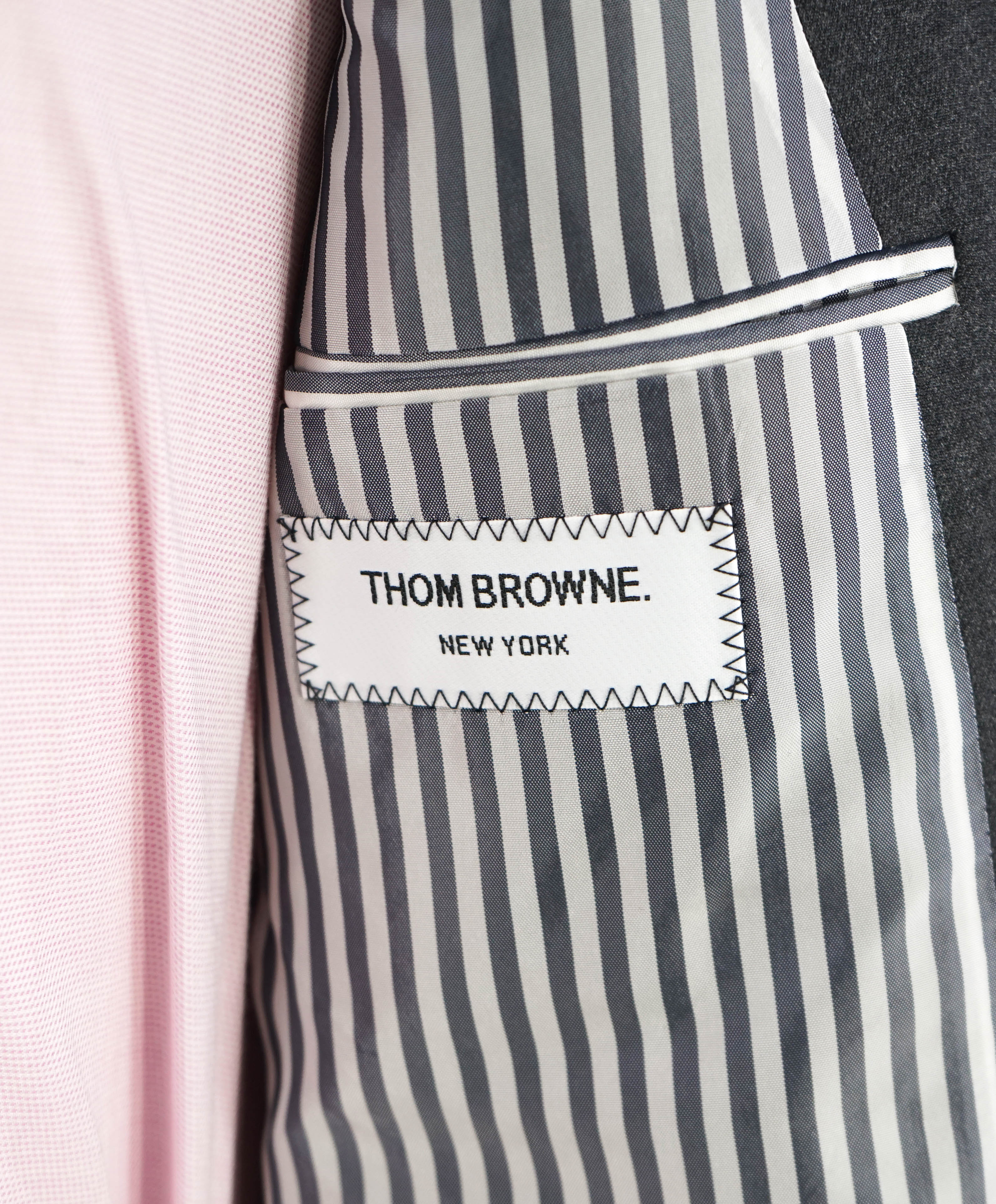 $3,795 THOM BROWNE - Charcoal 3-Piece (Matching Tie) Suit - SZ 3 (42US)