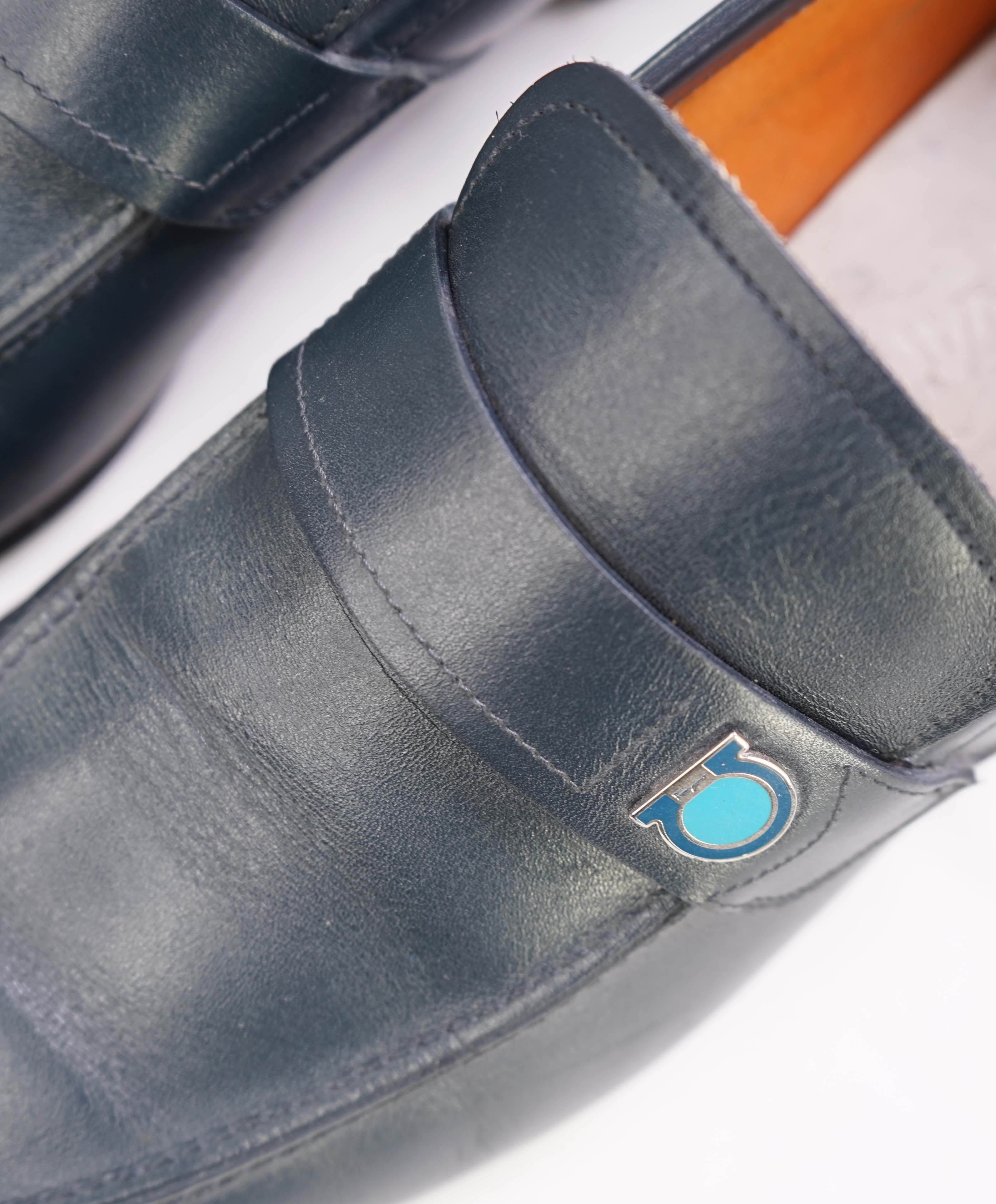 $750 SALVATORE FERRAGAMO - Blue & Teal Gancini Leather Loafer- 9.5 EE