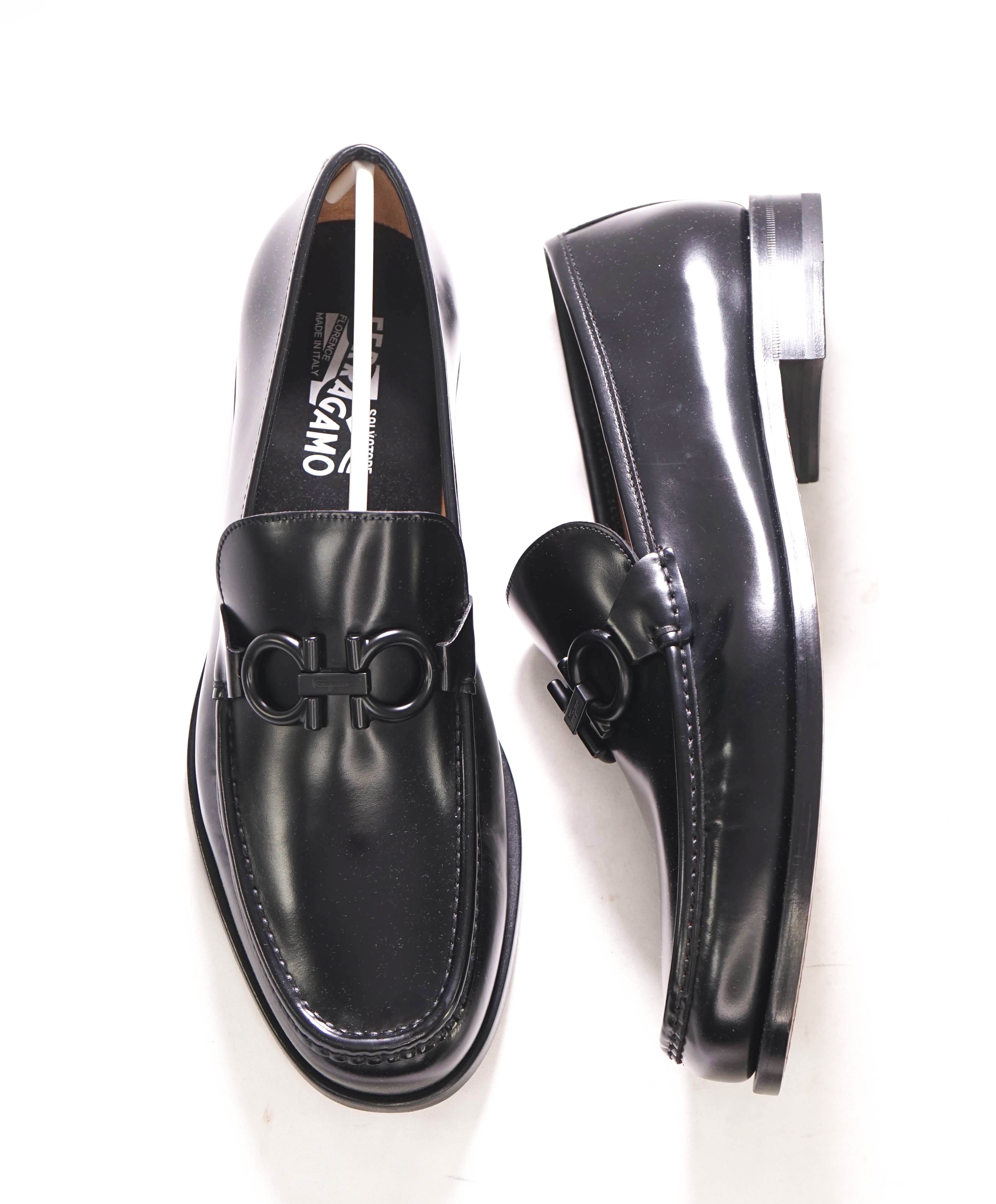 $850 SALVATORE FERRAGAMO - “ROLO" Gancini Bit Loafer Black Leather - 12 D US