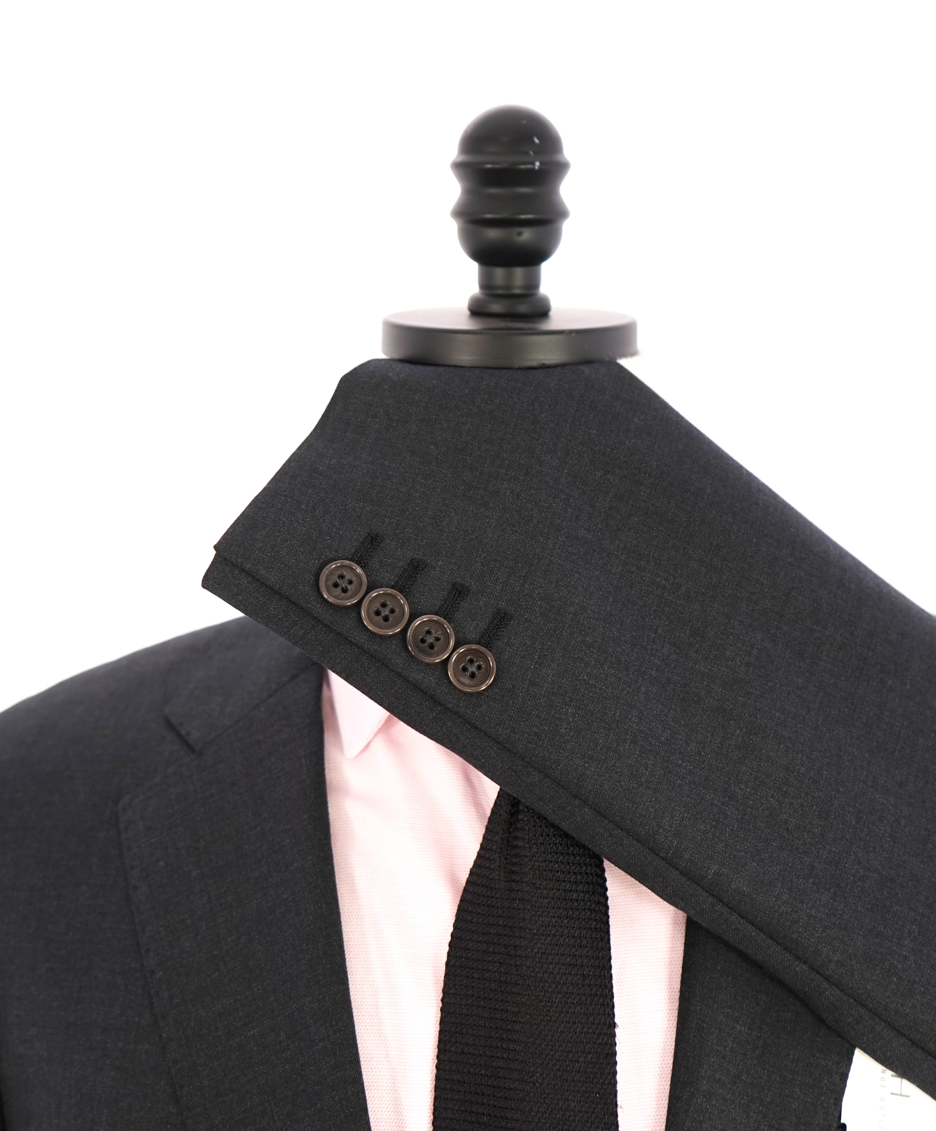 ARMANI COLLEZIONI - "G Line" Modern Charcoal Gray Notch Lapel Suit - 40R