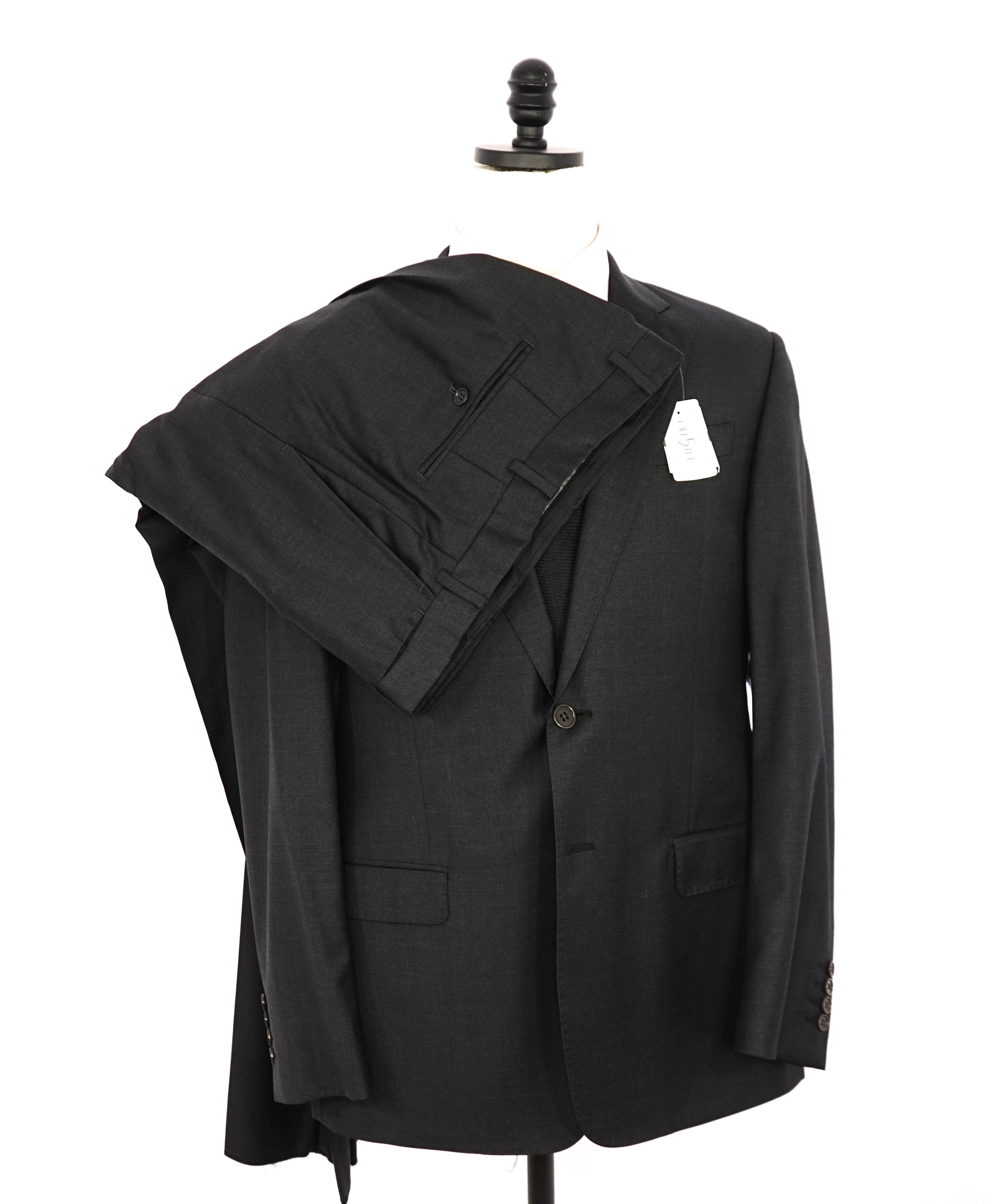 ARMANI COLLEZIONI - "G Line" Modern Charcoal Gray Notch Lapel Suit - 40R