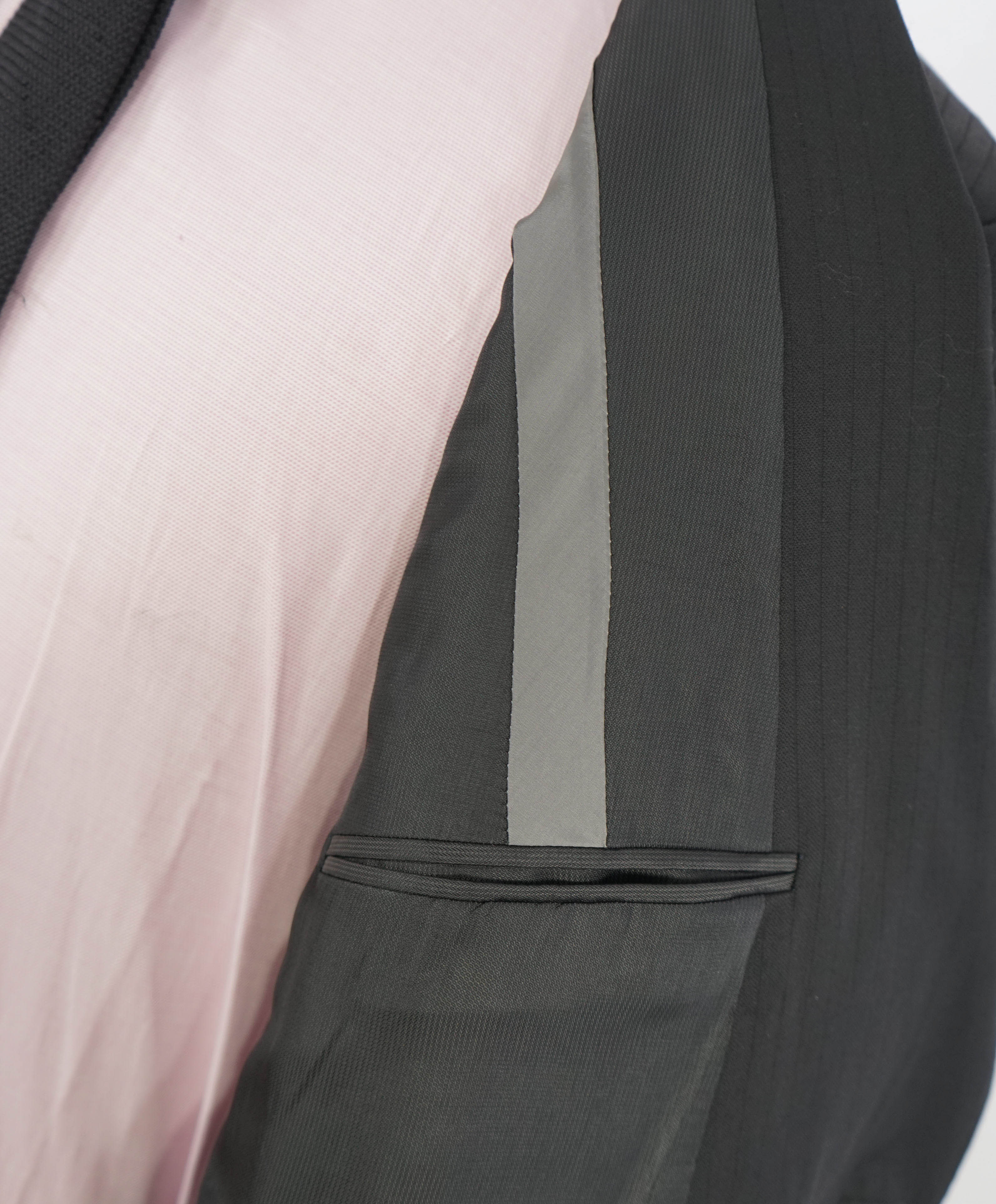 ARMANI COLLEZIONI - “M Line” PEAK Lapel Black Tonal Stripe Suit - 46R