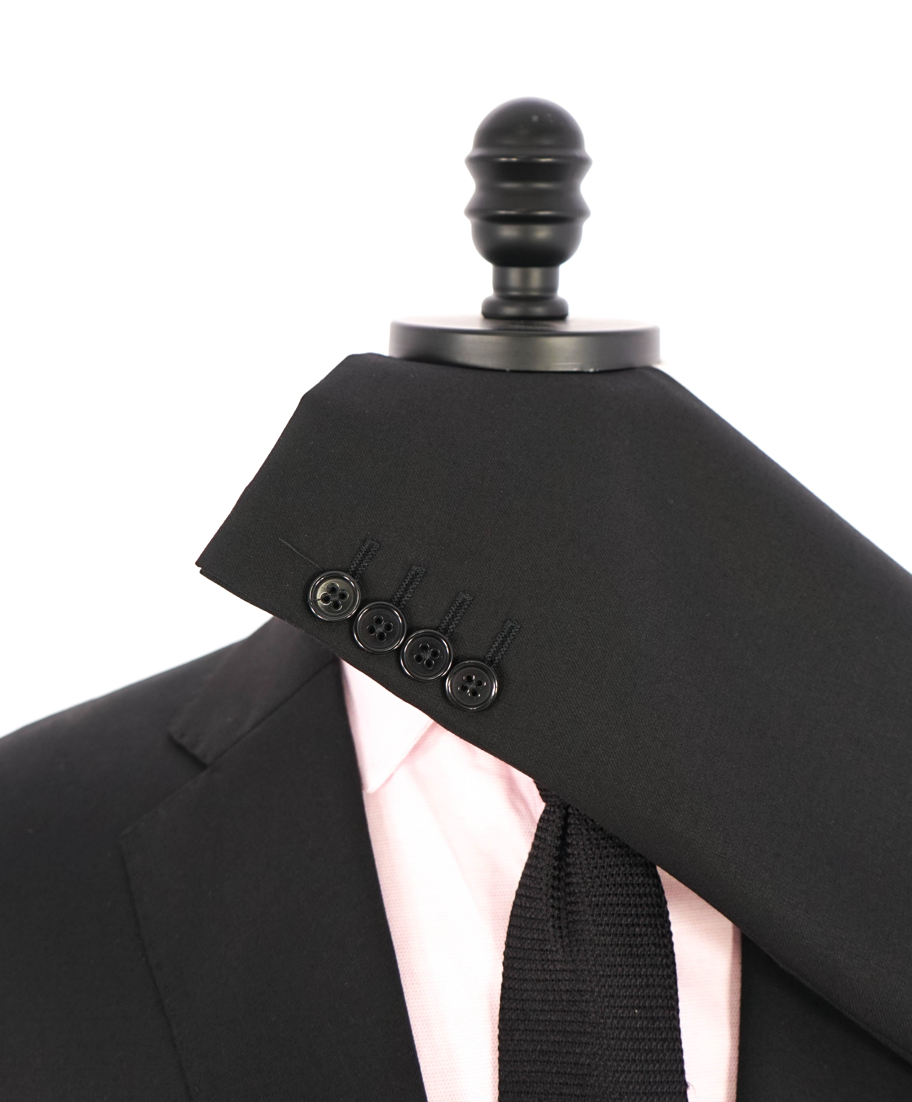 ARMANI COLLEZIONI - "G Line" Modern Solid Black Notch Lapel Suit - 40R