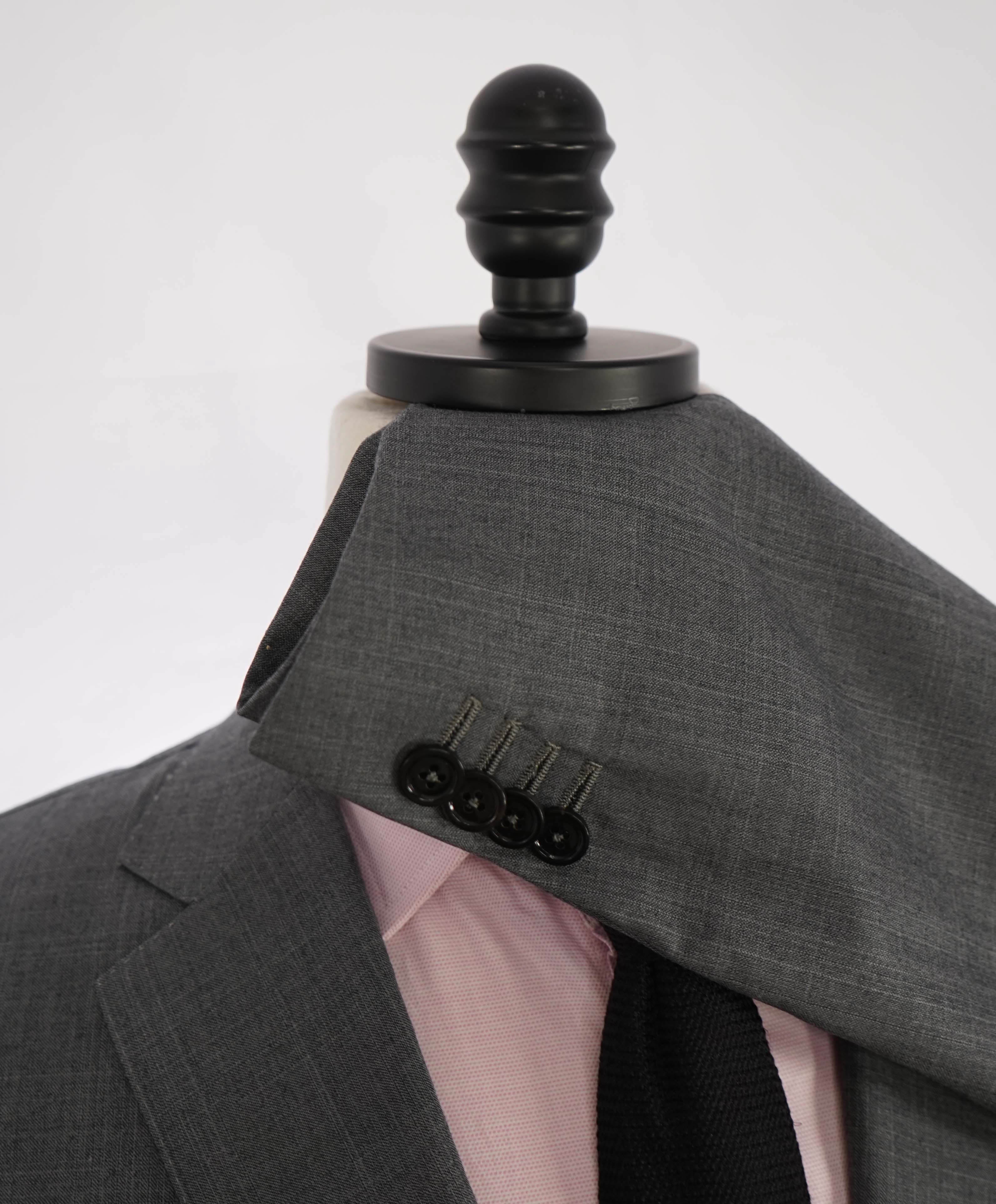 $3,595 ERMENEGILDO ZEGNA -"TROFEO 600" SILK Gray Check Blazer - 44R