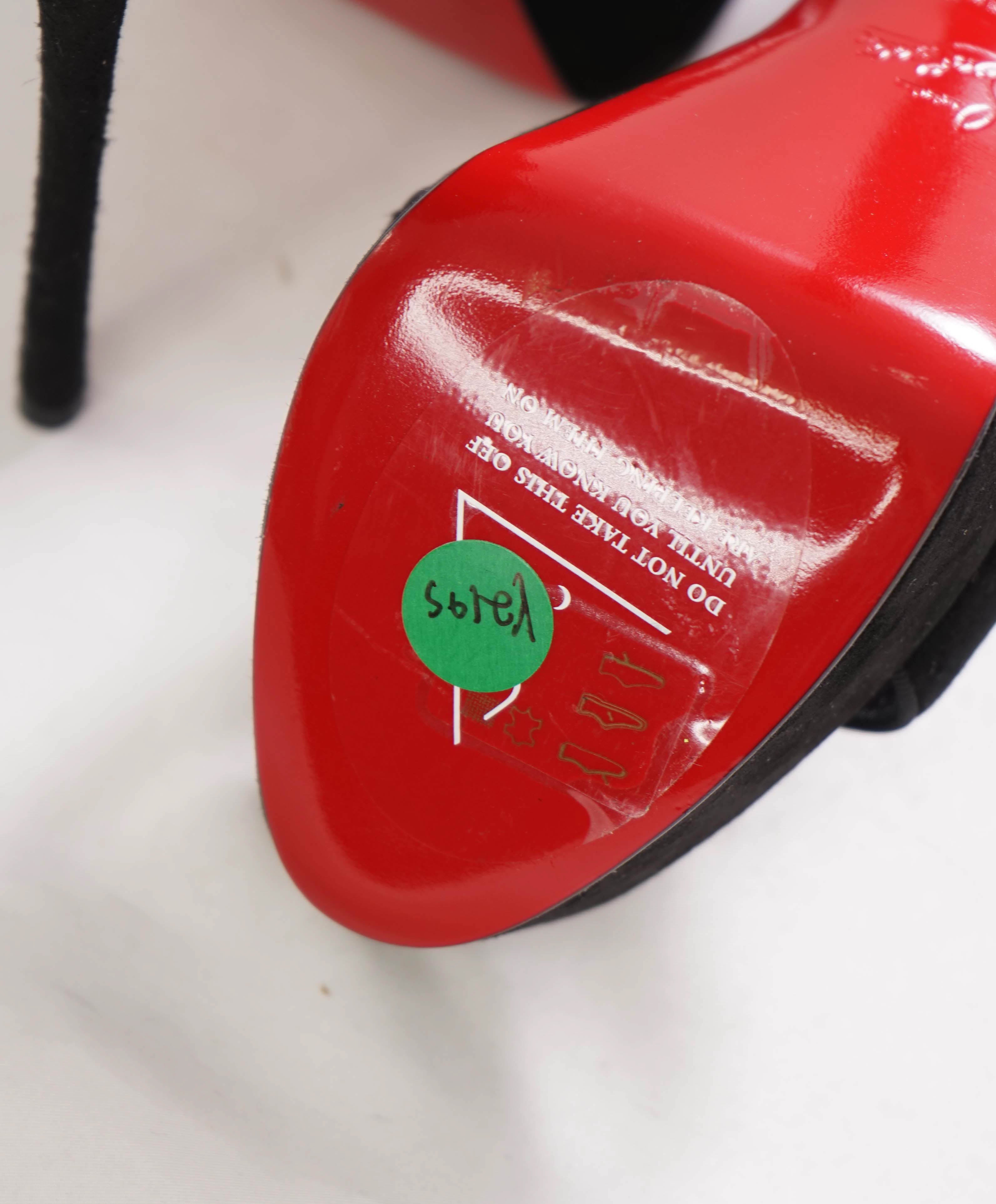 $1,495 CHRISTIAN LOUBOUTIN - "Torrida" Silk Bow Suede Platform Sandals - 40