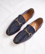 $920 GUCCI - "JORDAAN" Navy/Gold ICONIC Horsebit Leather Loafers - 8.5US (8G)