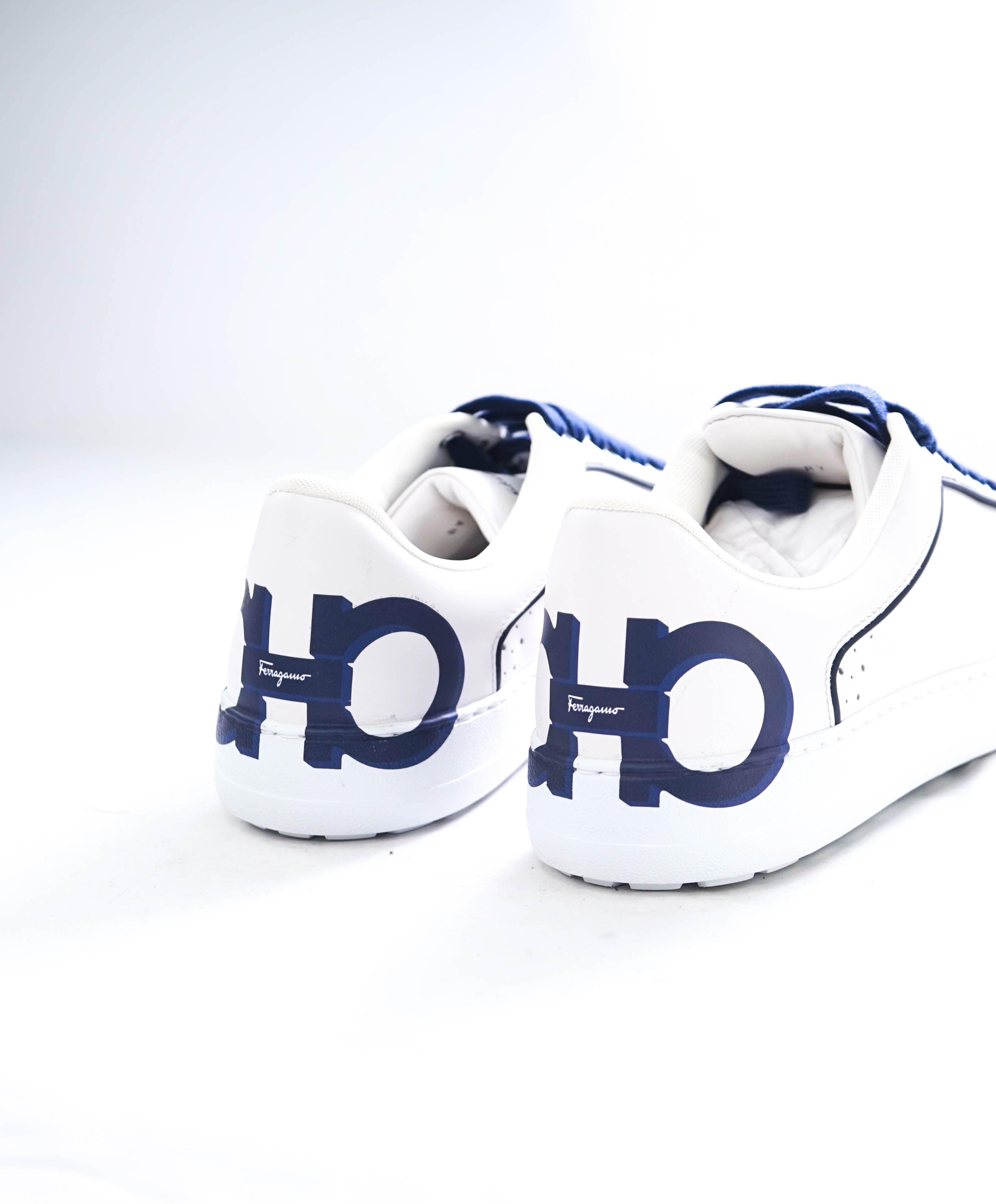 $750 SALVATORE FERRAGAMO - *MANHATTAN* Blue/White Leather Sneaker - 8 M US