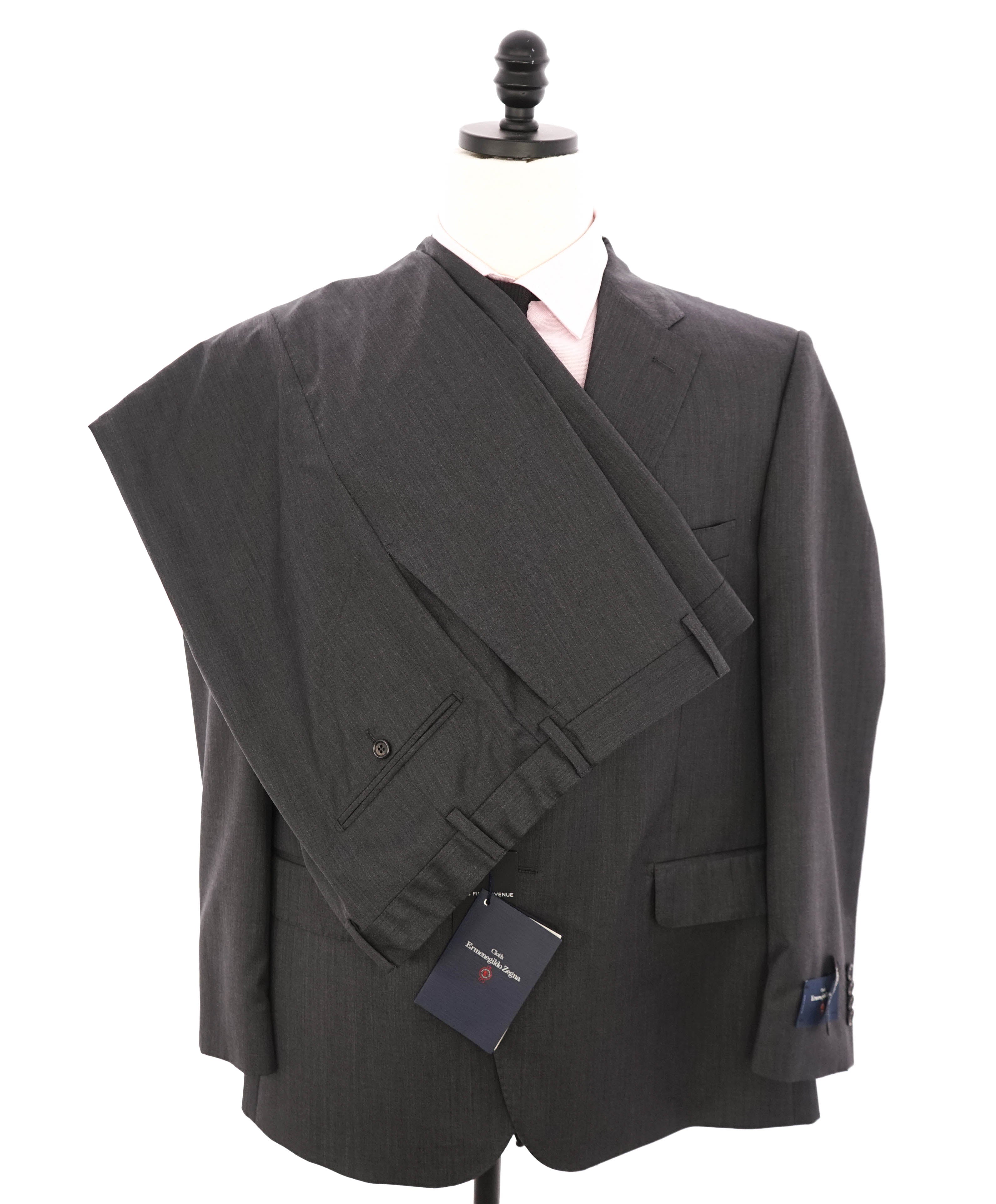 ERMENEGILDO ZEGNA - "TAILORED FIT" SAKS FIFTH AVENUE *SILK* Gray Suit - 44S