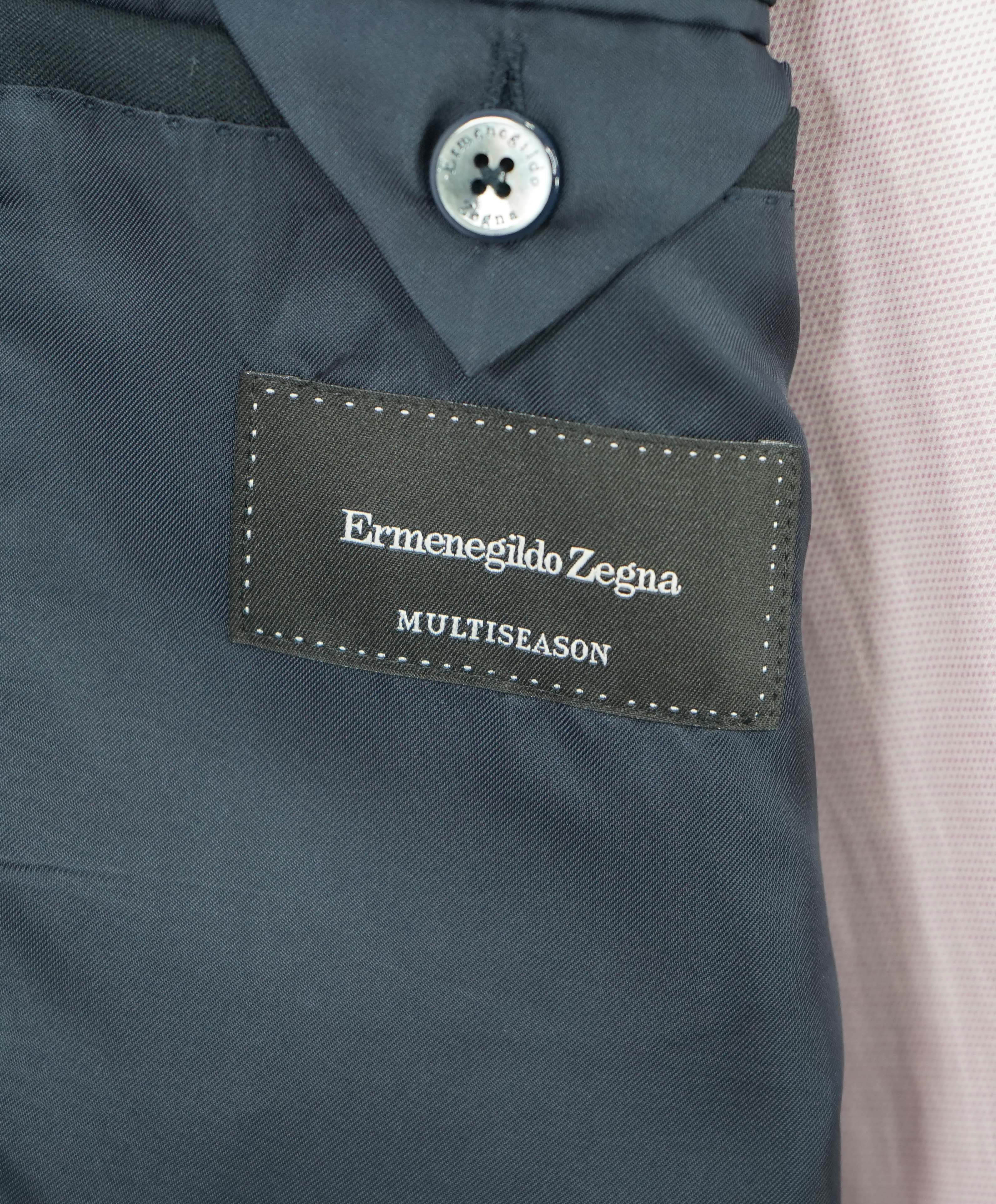 $3,295 ERMENEGILDO ZEGNA - “Multiseason" NAVY Solid Notch Lapel Blazer - 40L